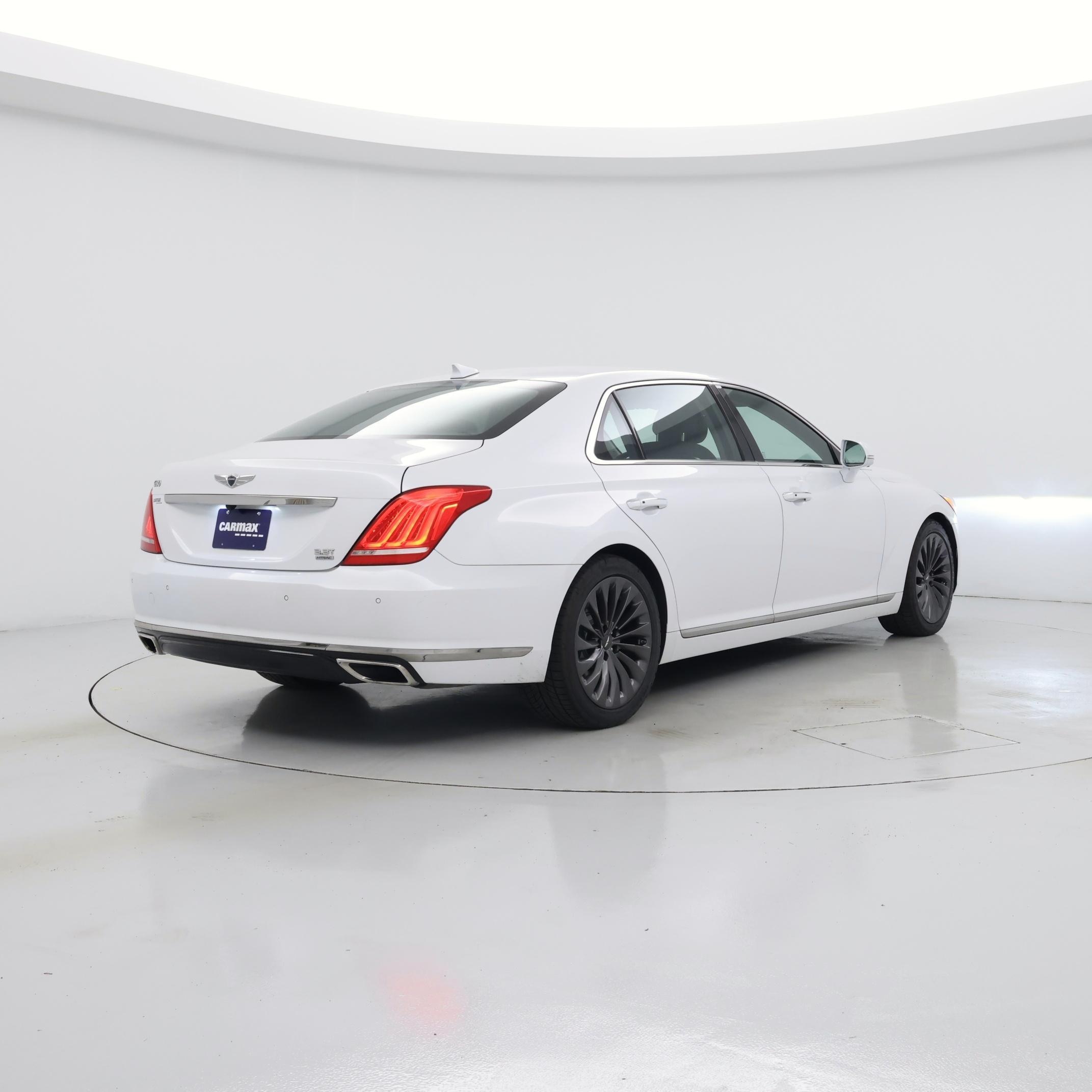 Thumbnail: 2019 Genesis G90 - 8