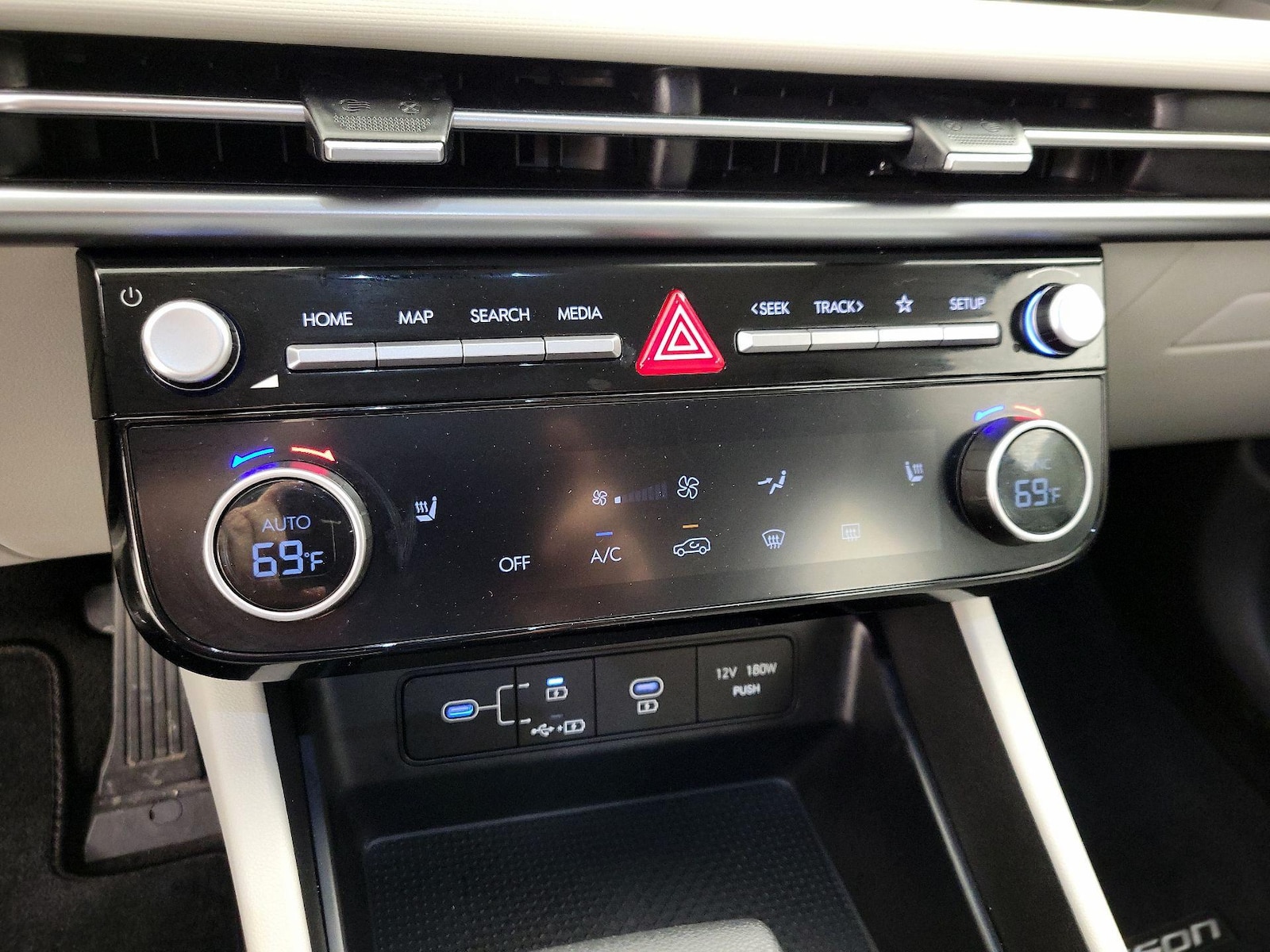 2026 Hyundai Tucson SEL - Photo 17