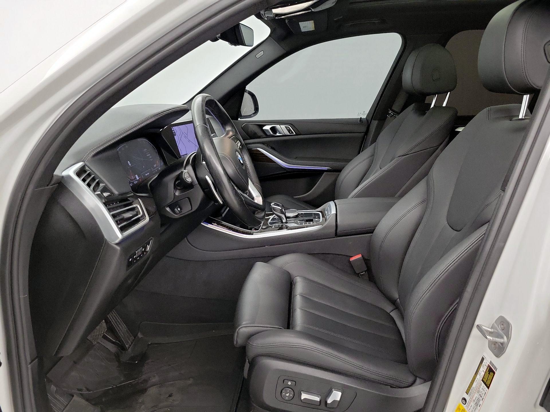 Thumbnail: 2020 BMW X5 - 11