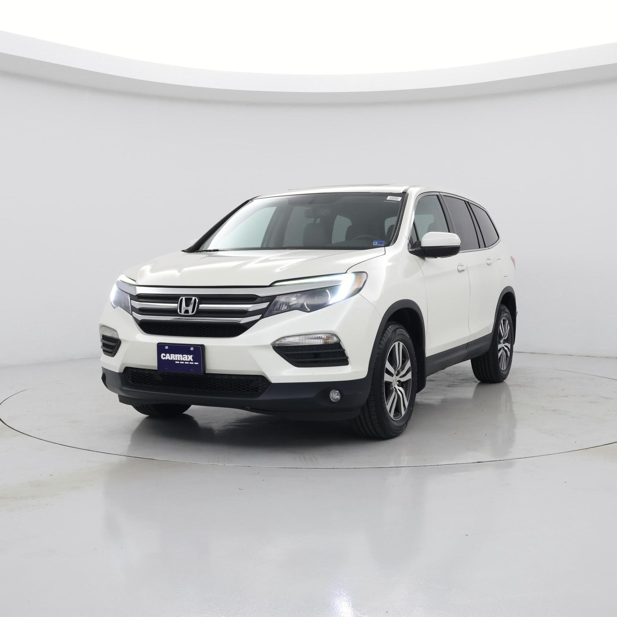 Thumbnail: 2016 Honda Pilot - 4