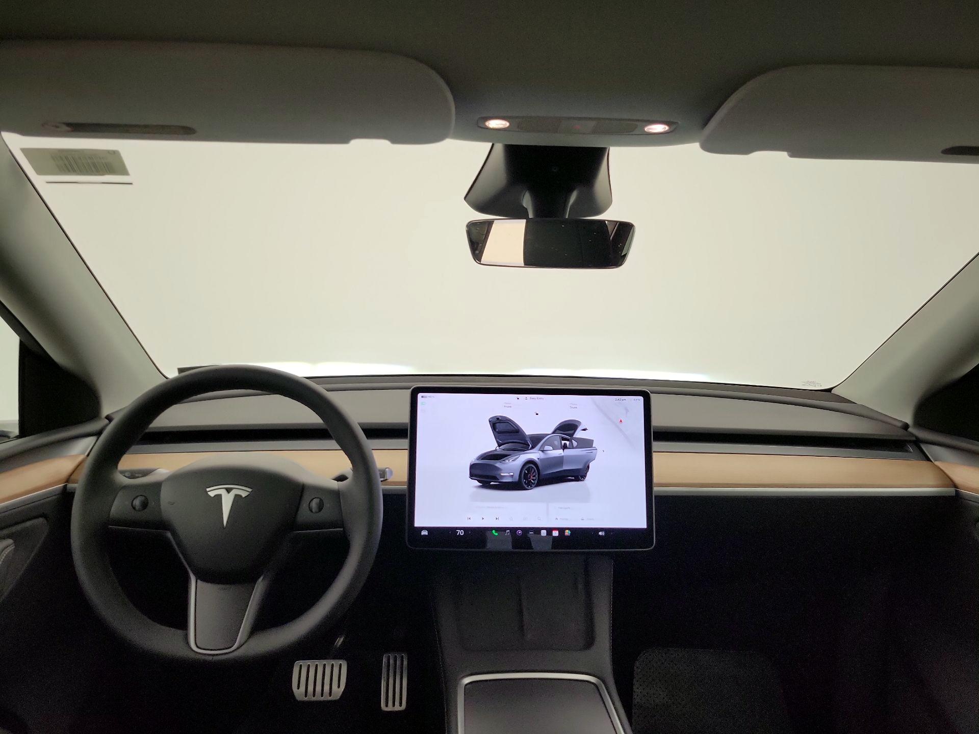 Thumbnail: 2024 Tesla Model Y - 9