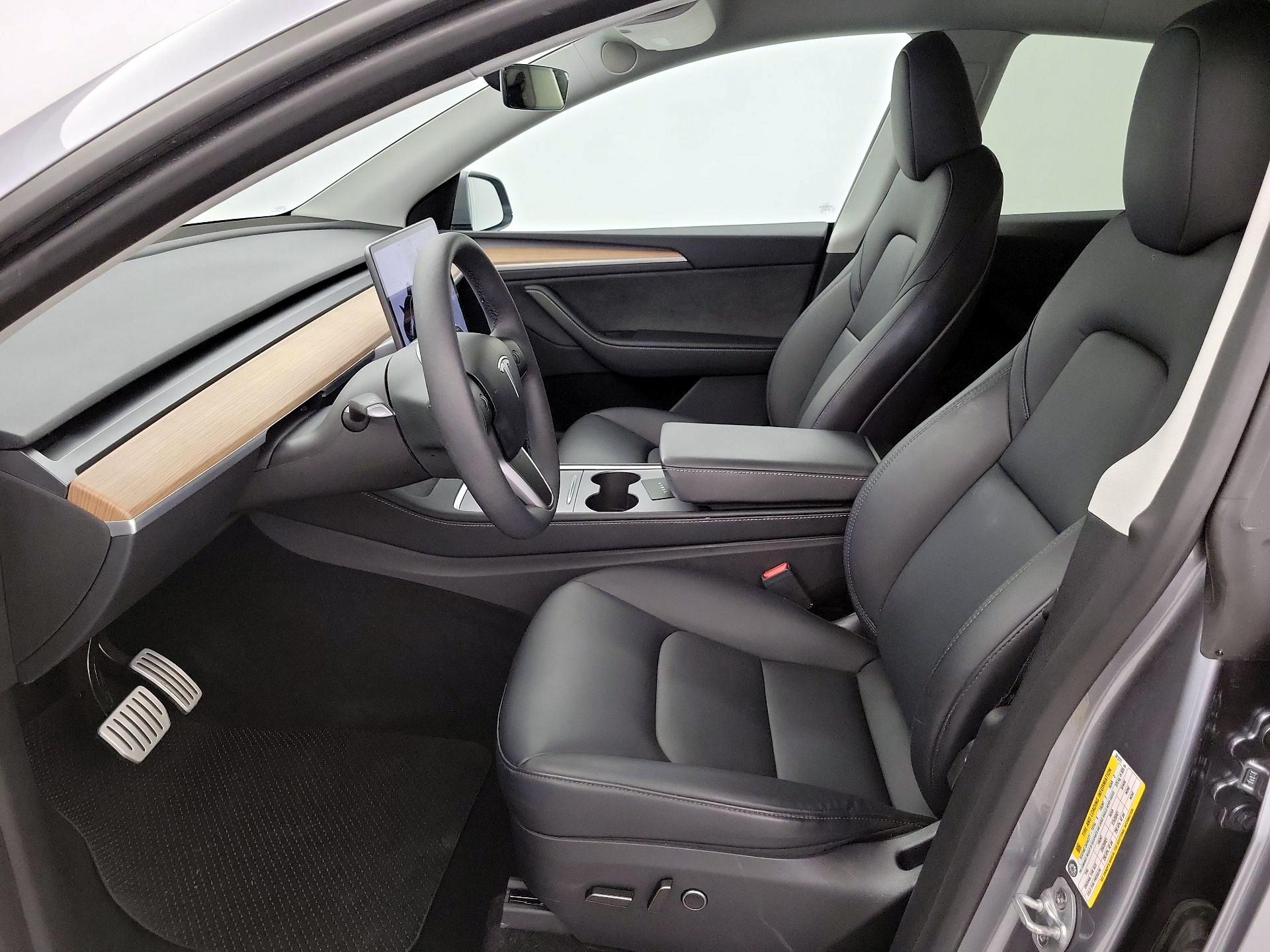 Thumbnail: 2024 Tesla Model Y - 11