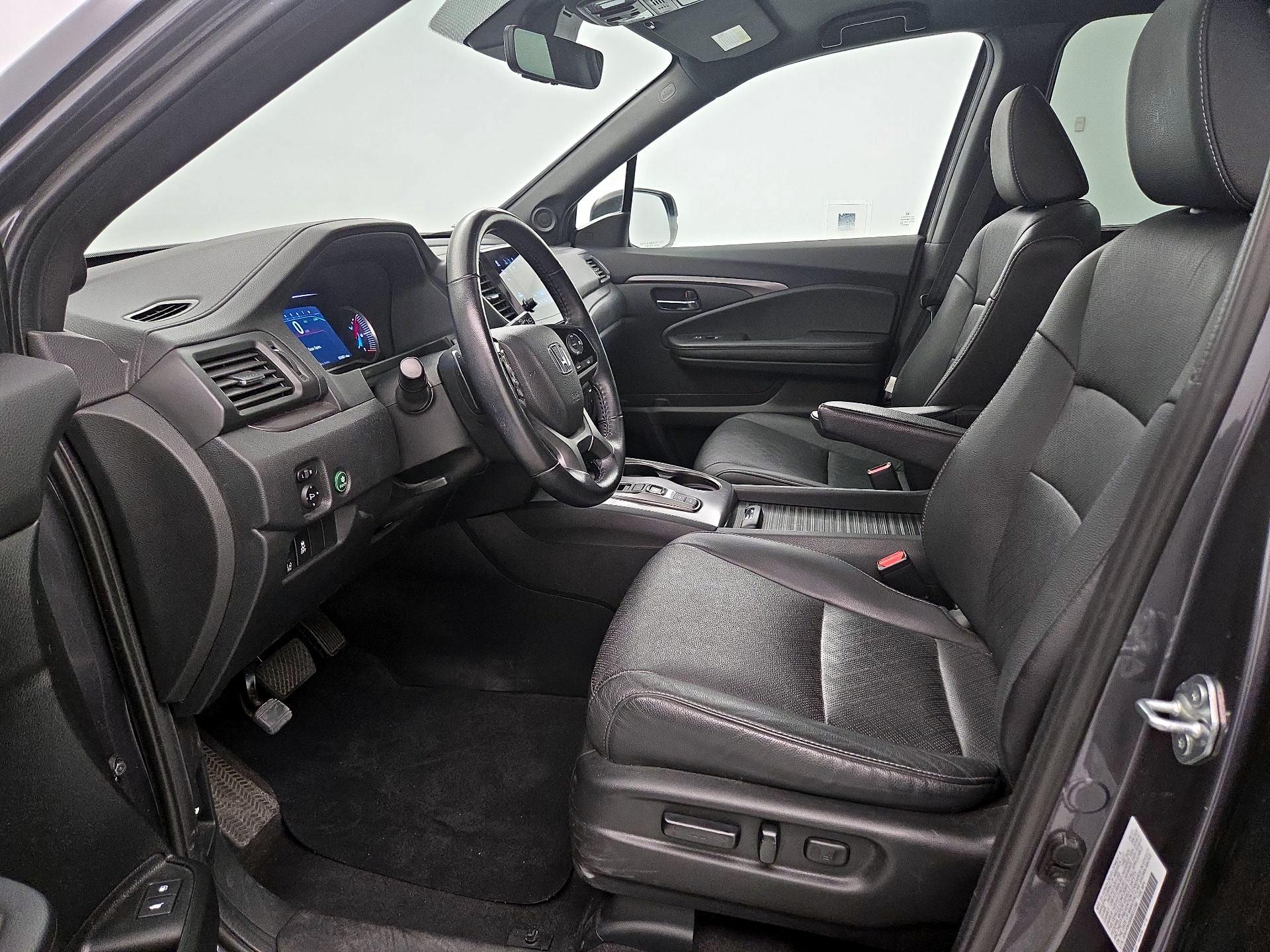 Thumbnail: 2021 Honda Passport - 11
