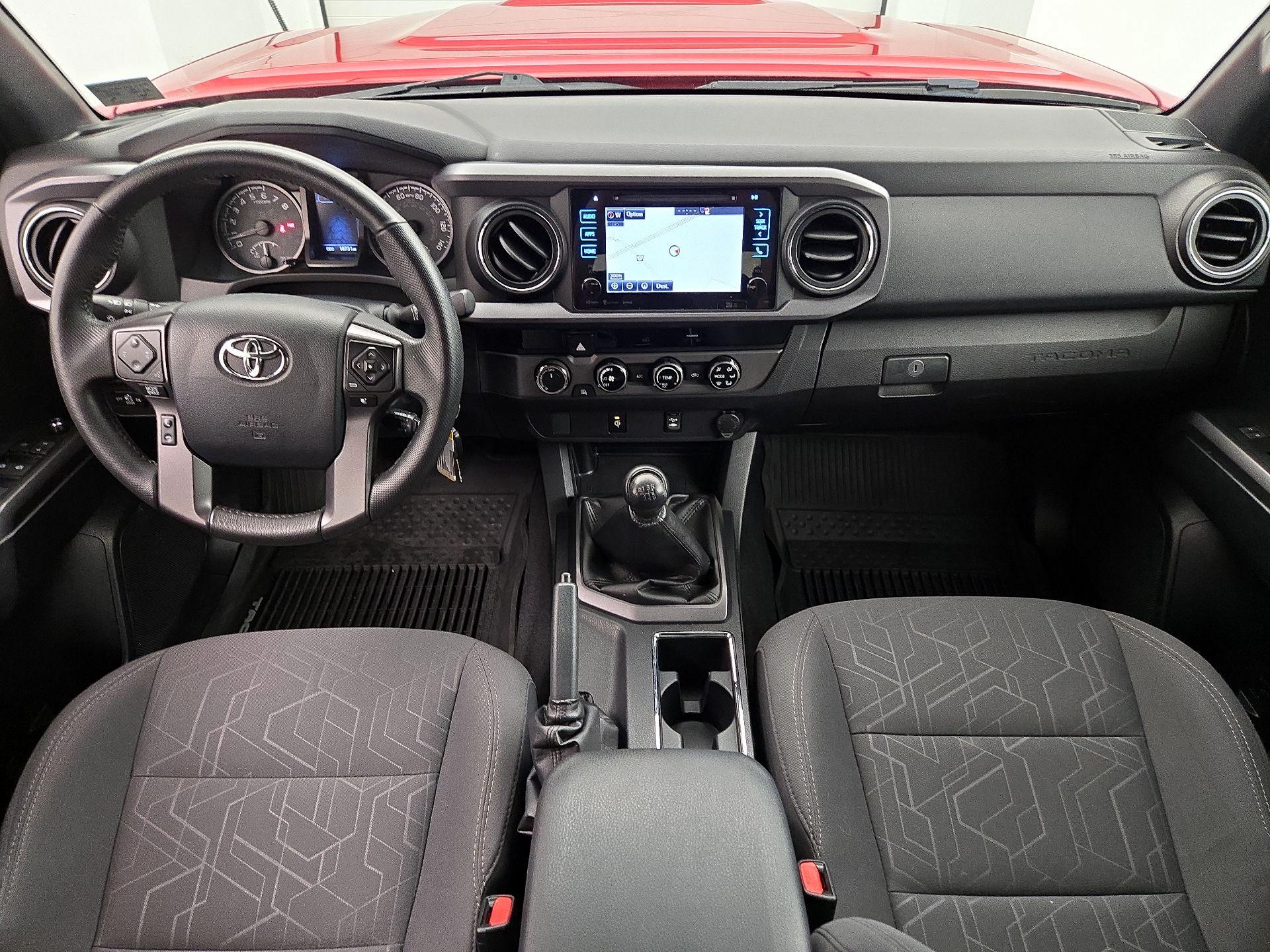 Thumbnail: 2017 Toyota Tacoma - 9