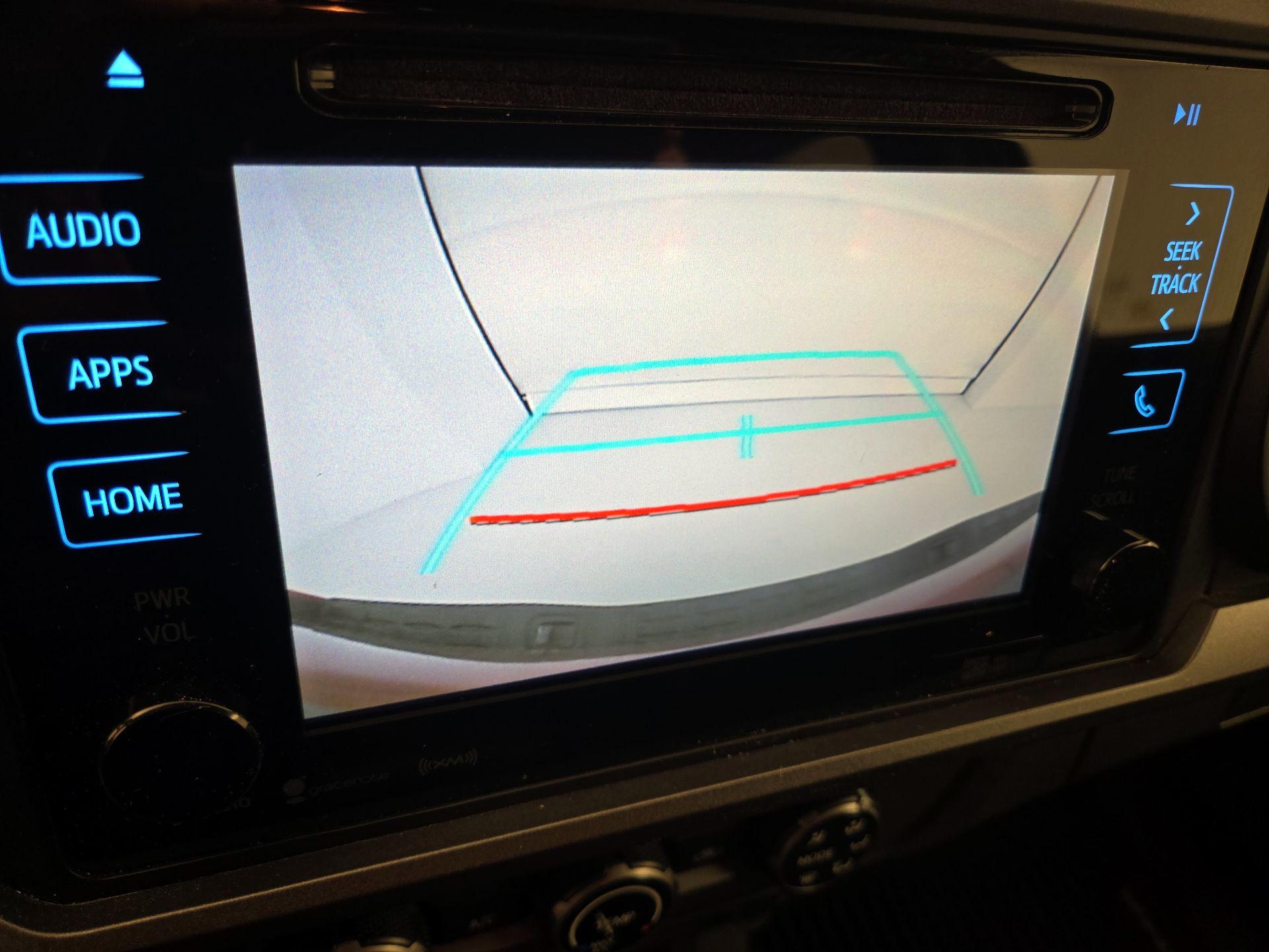 Thumbnail: 2017 Toyota Tacoma - 15