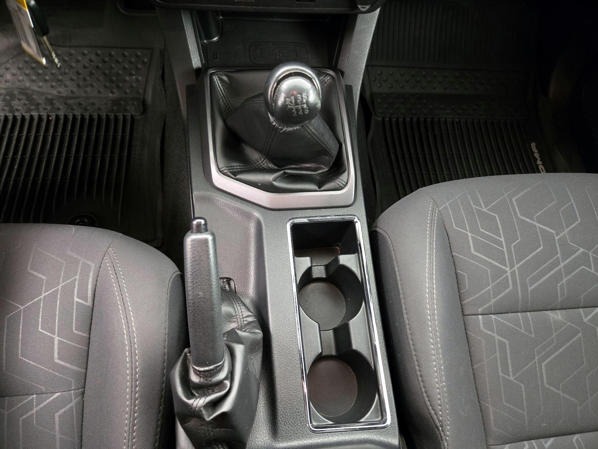 Thumbnail: 2017 Toyota Tacoma - 18