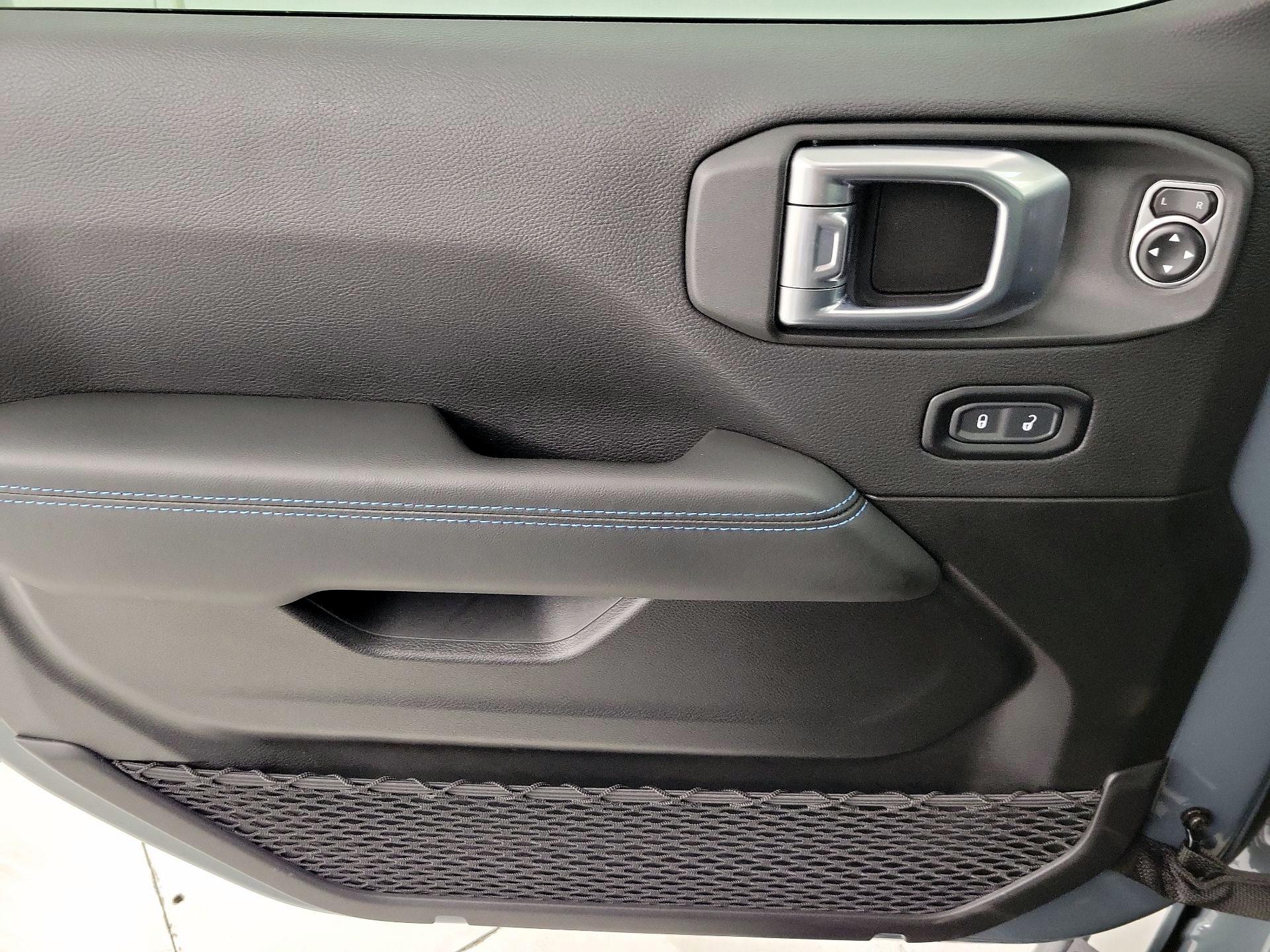 Thumbnail: 2024 Jeep Wrangler - 12