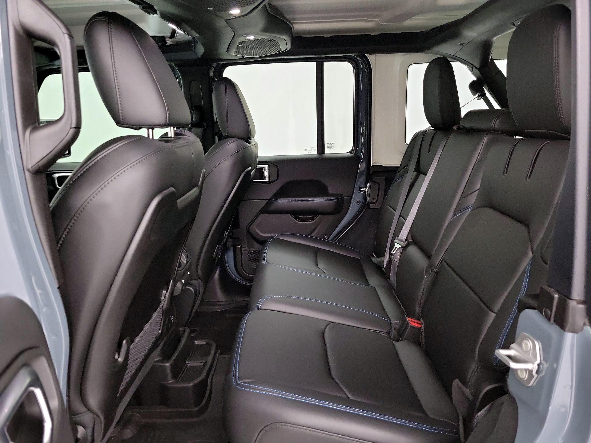 Thumbnail: 2024 Jeep Wrangler - 19