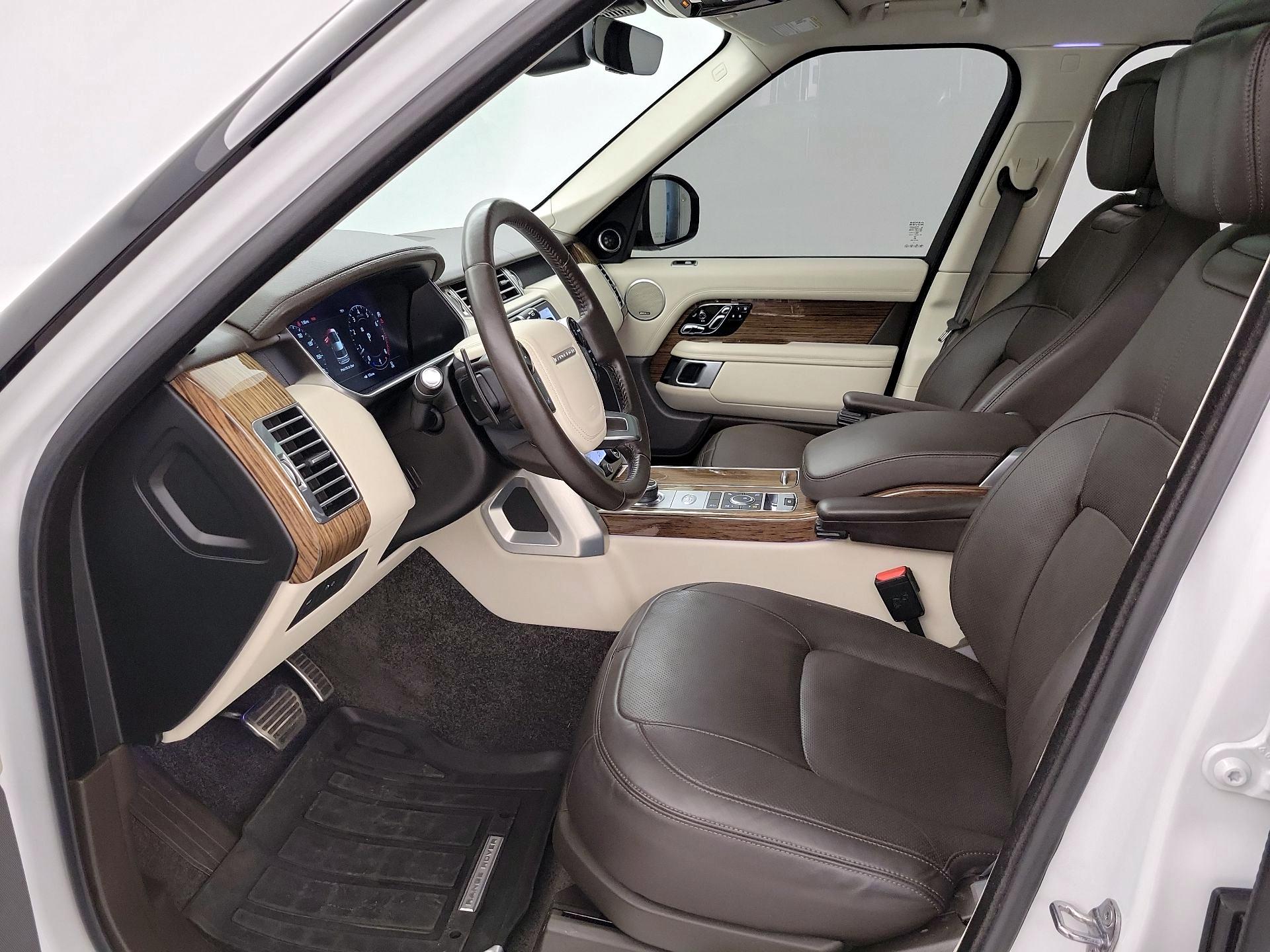 Thumbnail: 2021 Land Rover Range Rover - 11