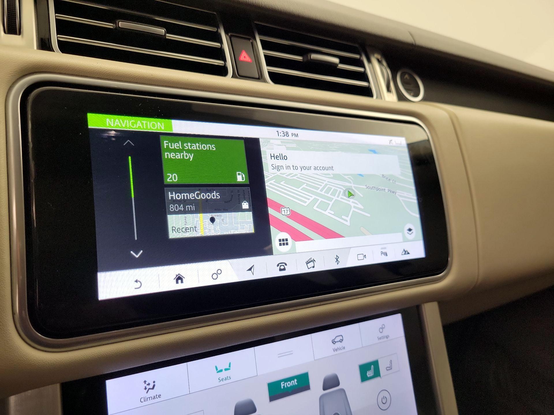 Thumbnail: 2021 Land Rover Range Rover - 14