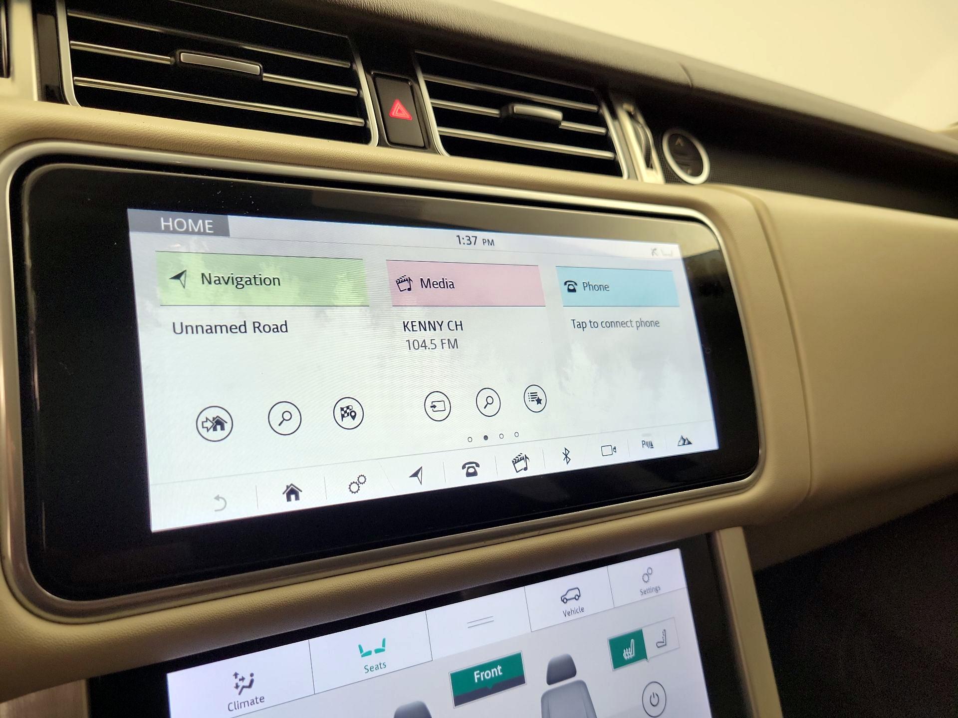 Thumbnail: 2021 Land Rover Range Rover - 16