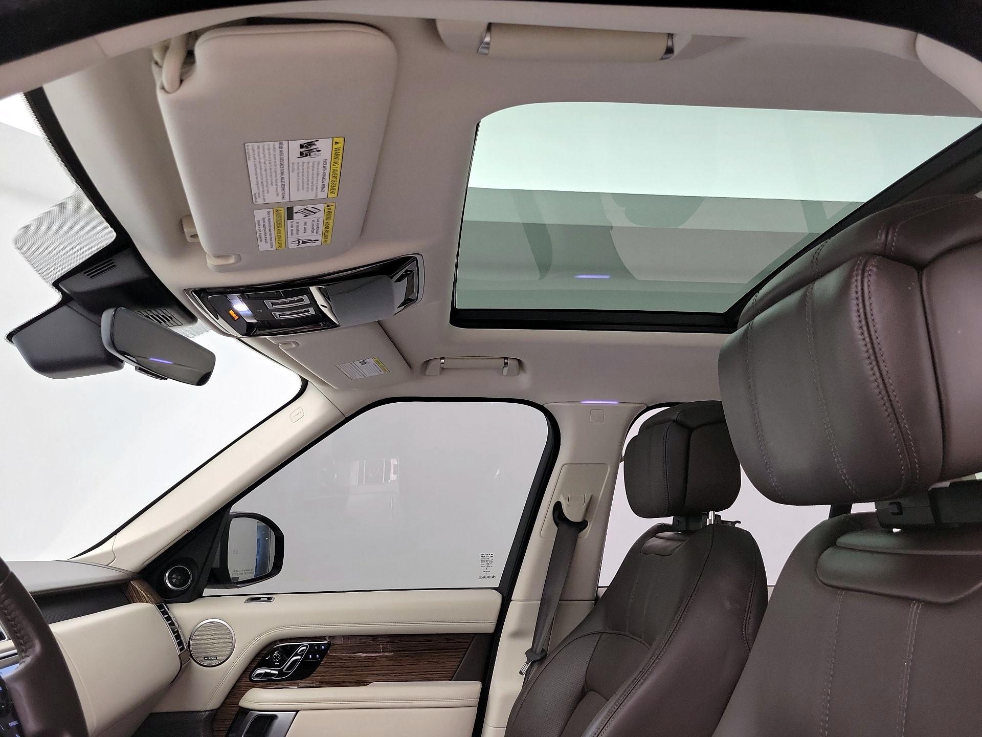 Thumbnail: 2021 Land Rover Range Rover - 20