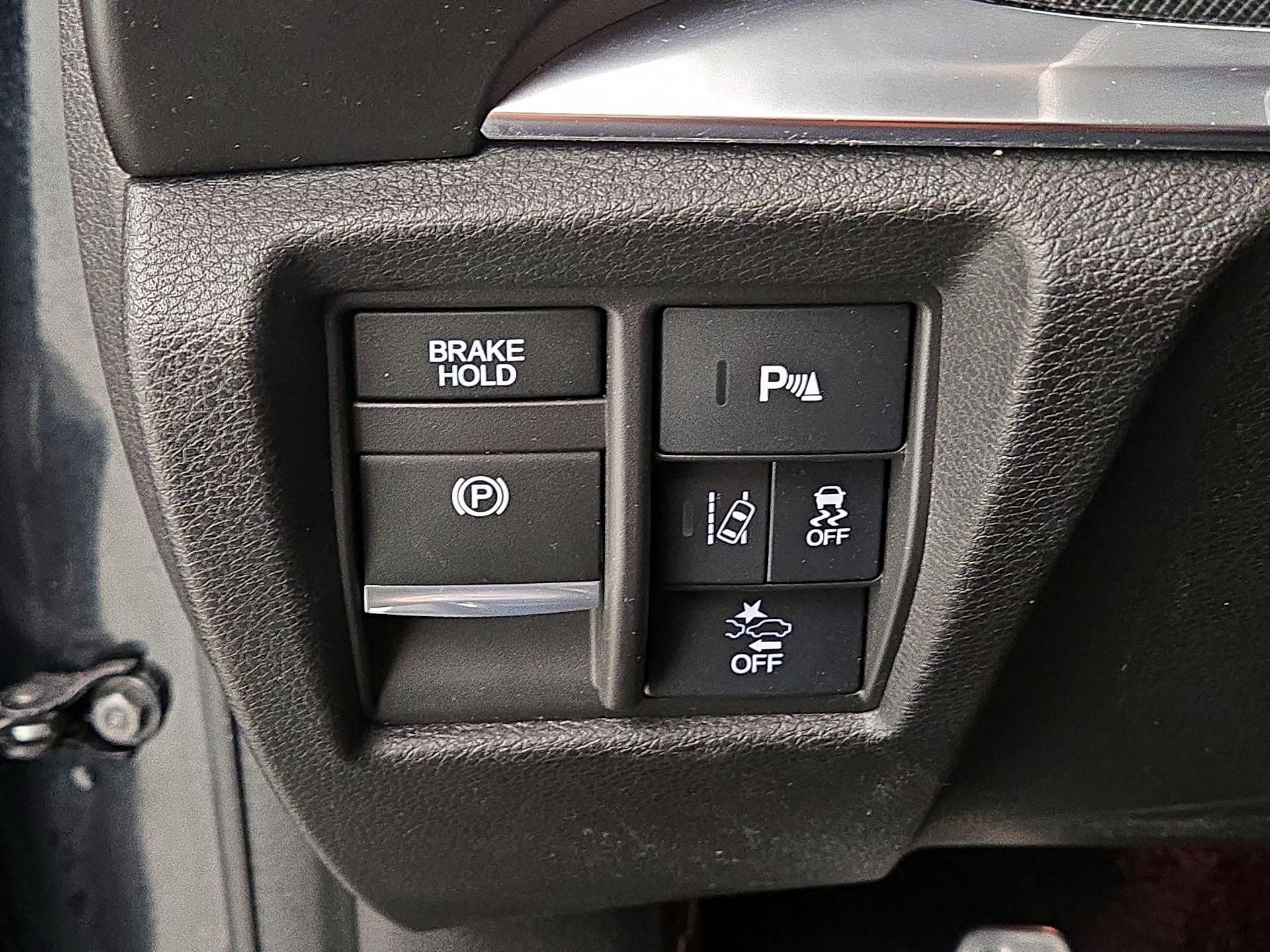 Thumbnail: 2019 Acura MDX - 13