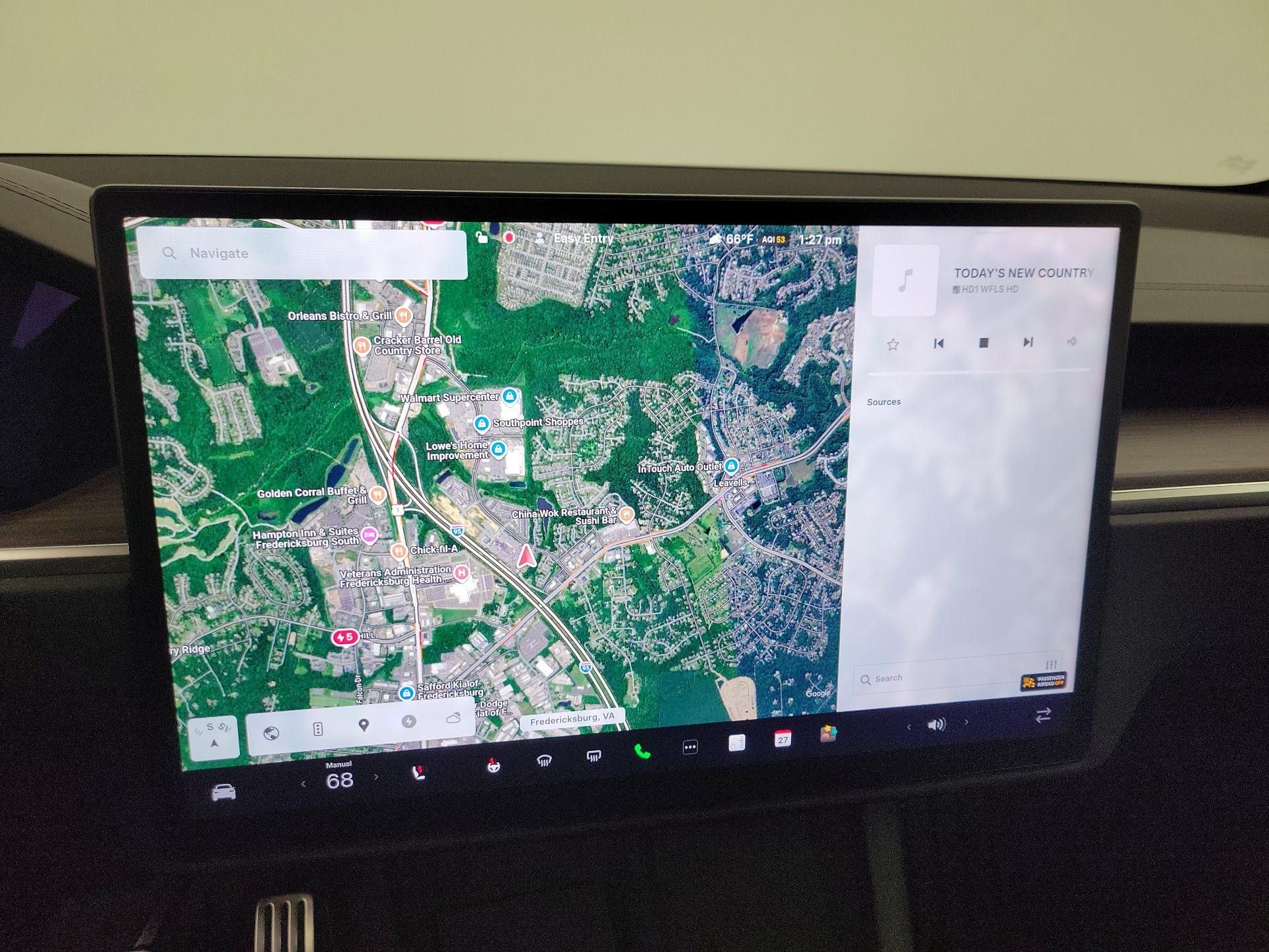 Thumbnail: 2024 Tesla Model X - 13