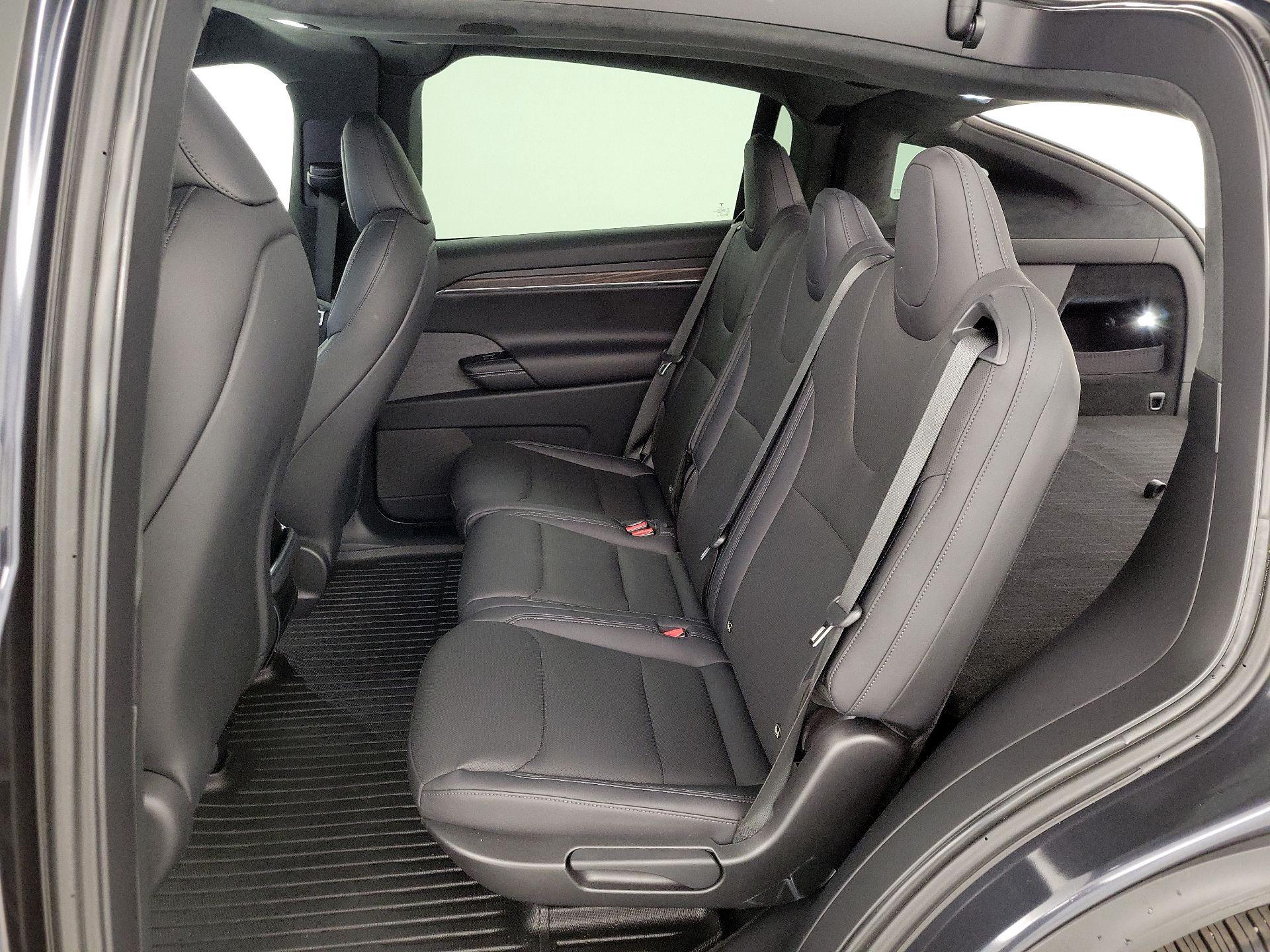 Thumbnail: 2024 Tesla Model X - 20