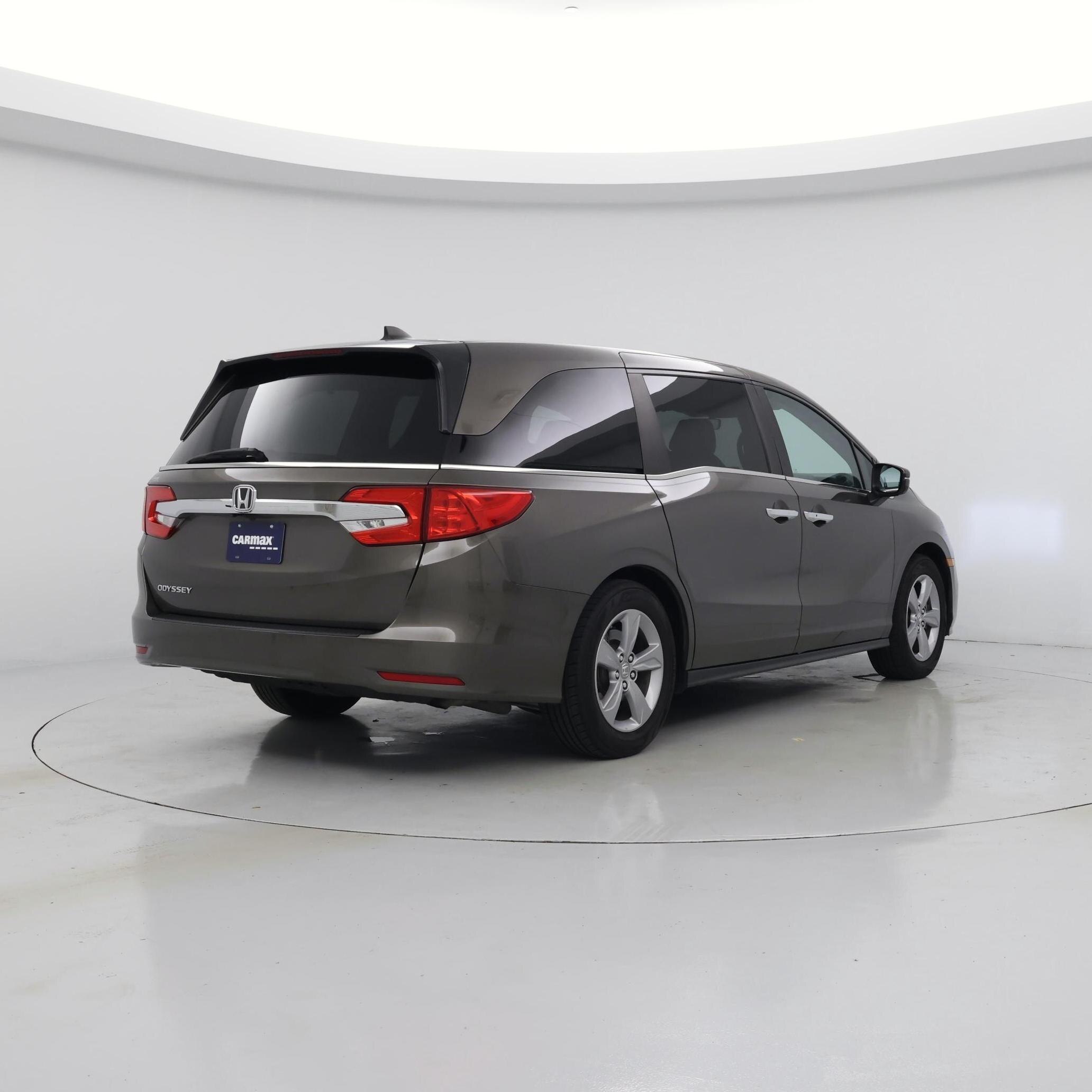 Thumbnail: 2018 Honda Odyssey - 8