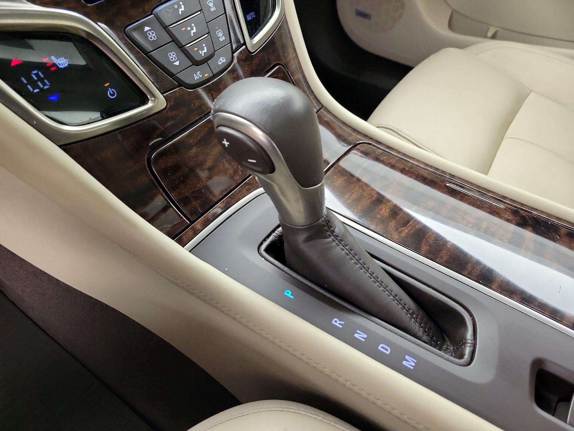 Thumbnail: 2016 Buick LaCrosse - 17