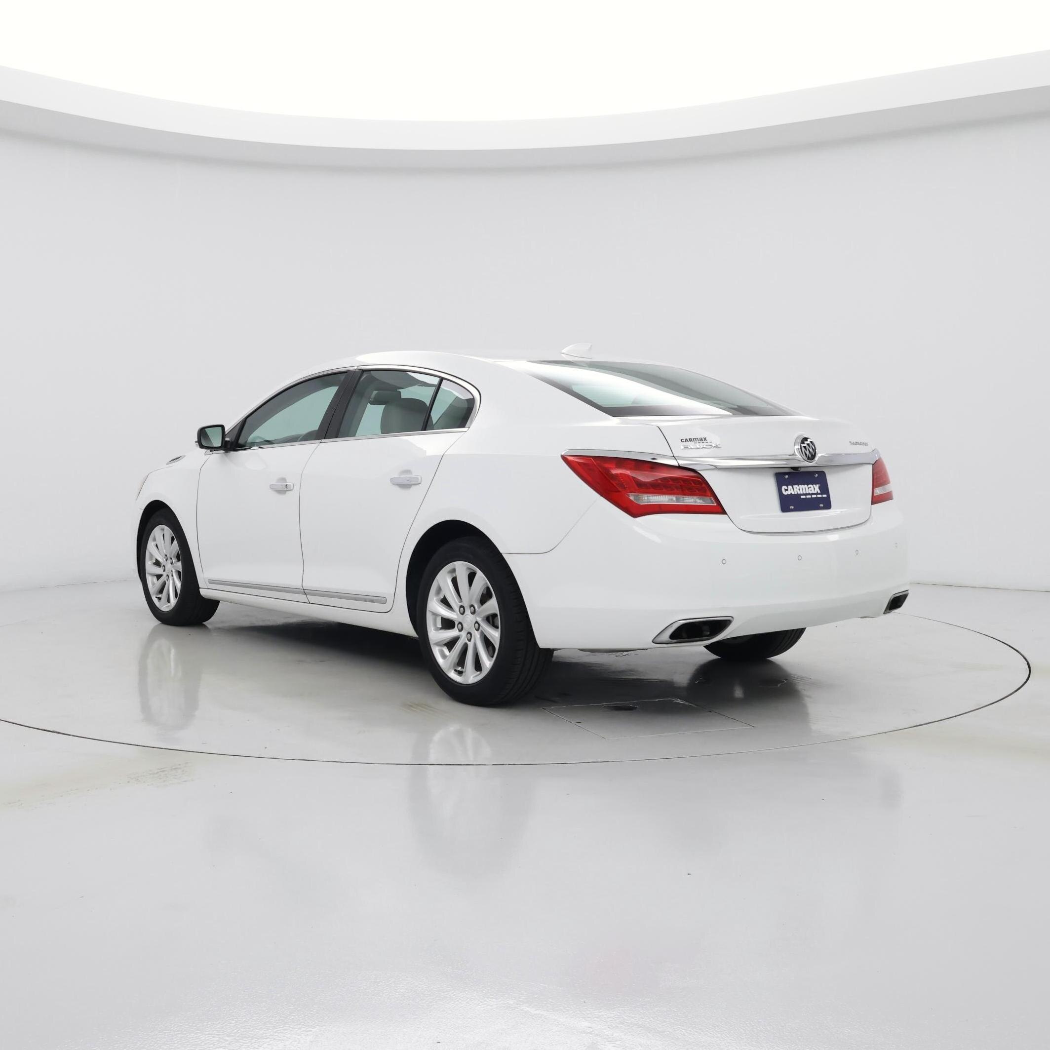 Thumbnail: 2016 Buick LaCrosse - 2