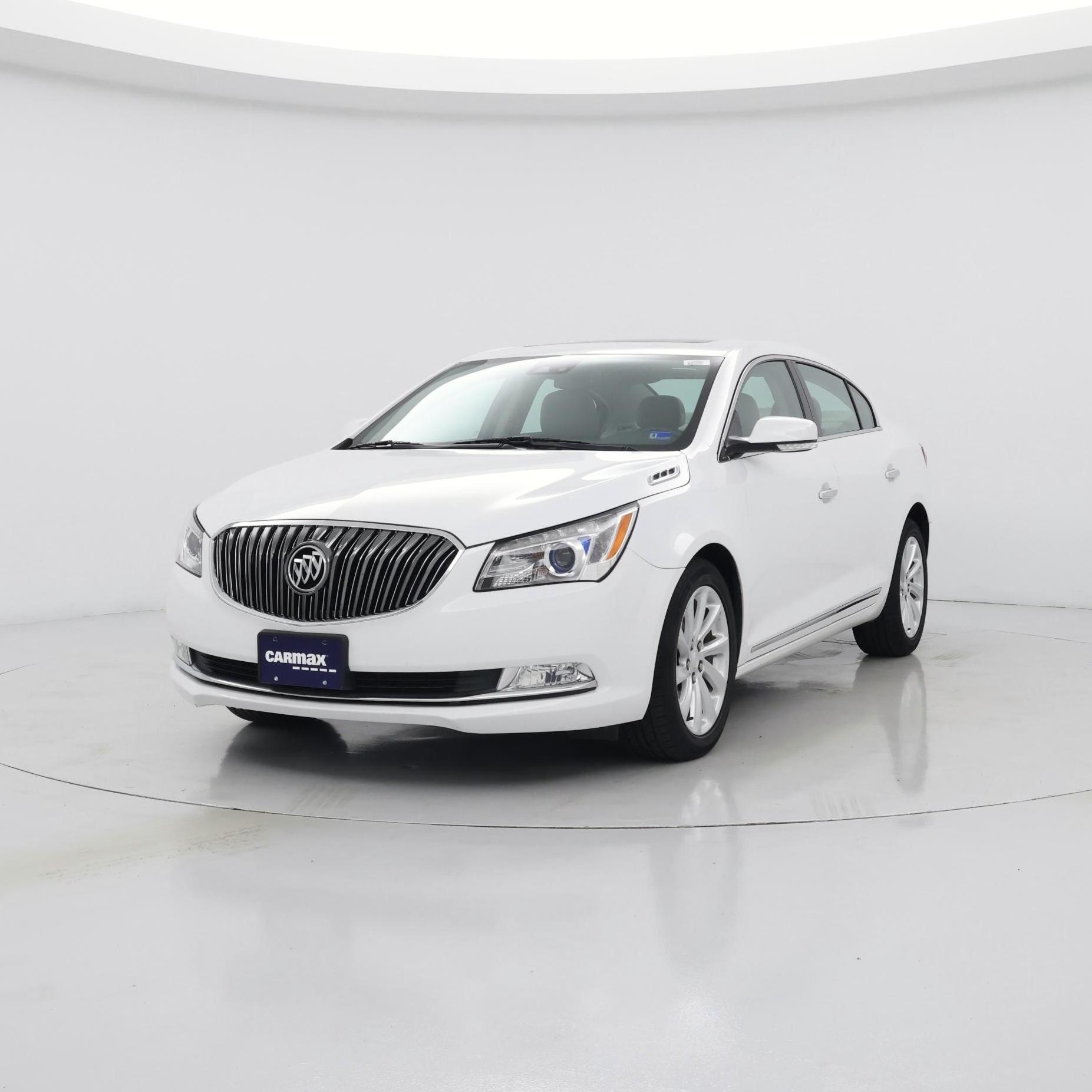Thumbnail: 2016 Buick LaCrosse - 4