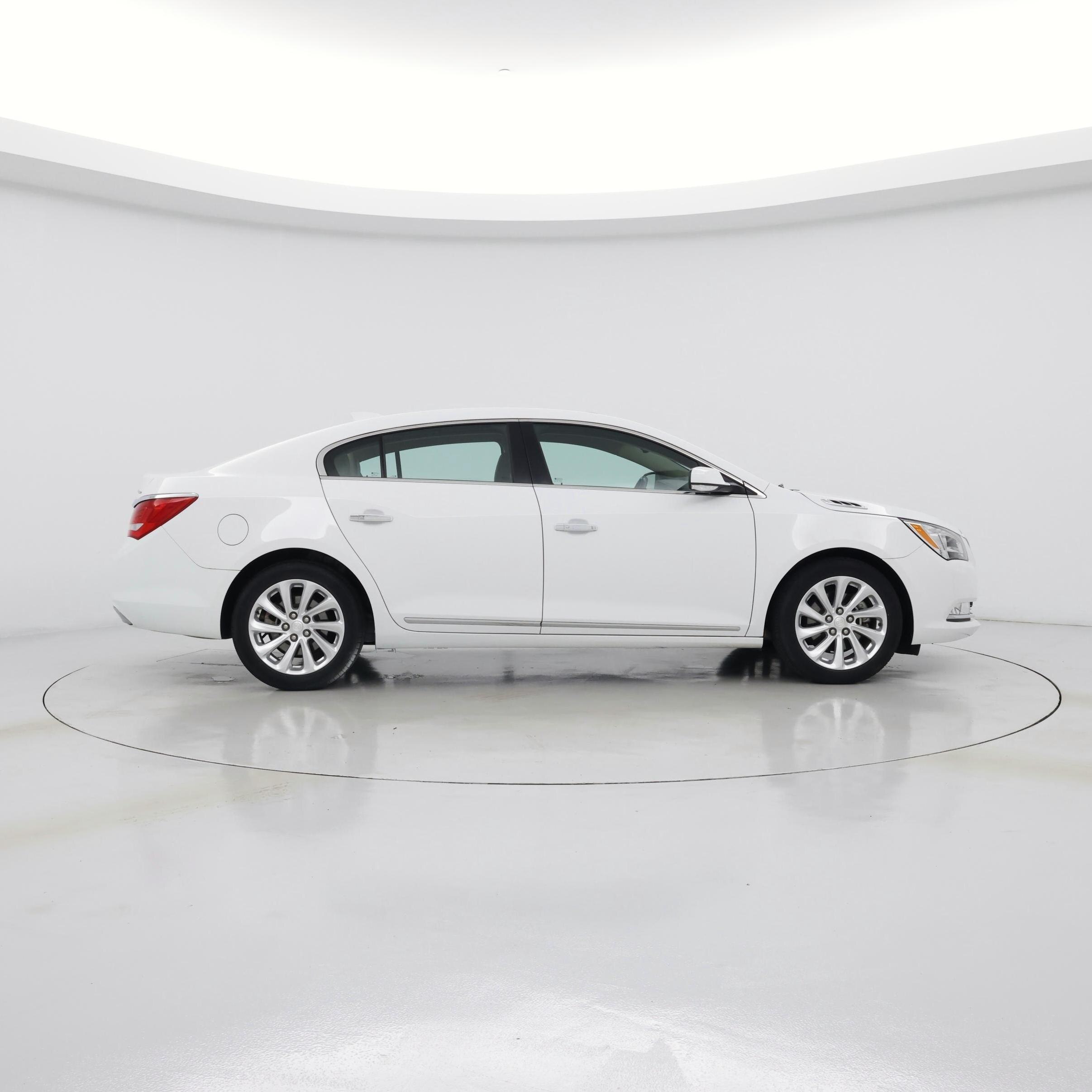 Thumbnail: 2016 Buick LaCrosse - 7