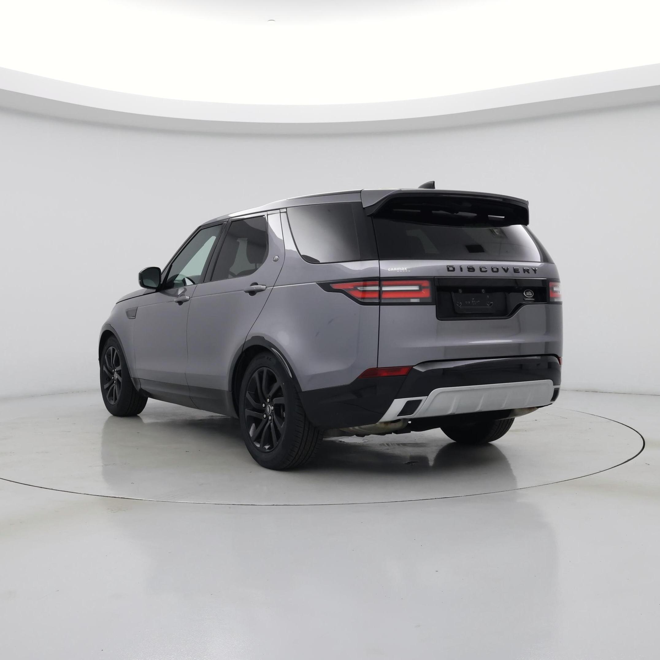 Thumbnail: 2020 Land Rover Discovery - 2