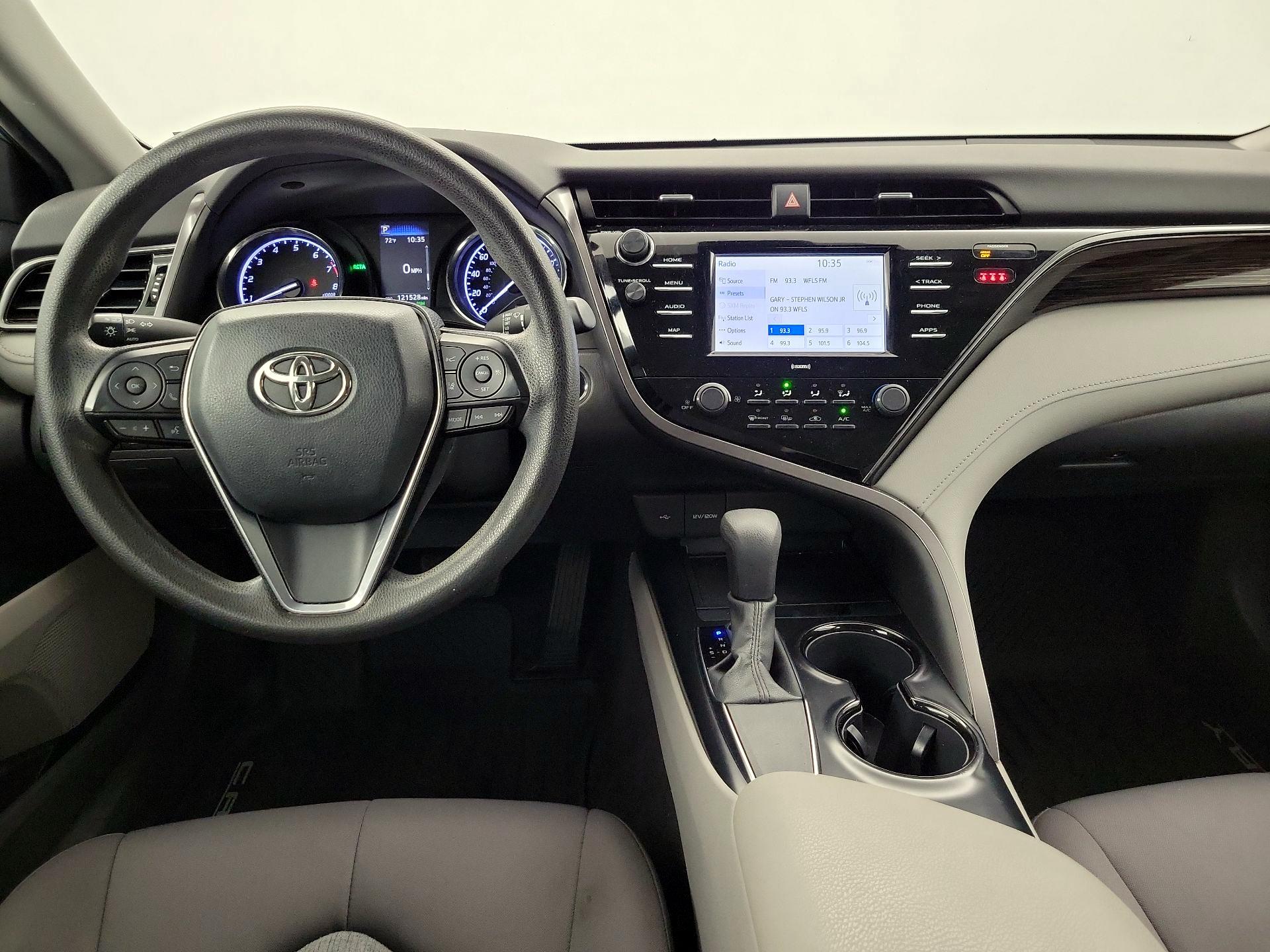 Thumbnail: 2020 Toyota Camry - 9
