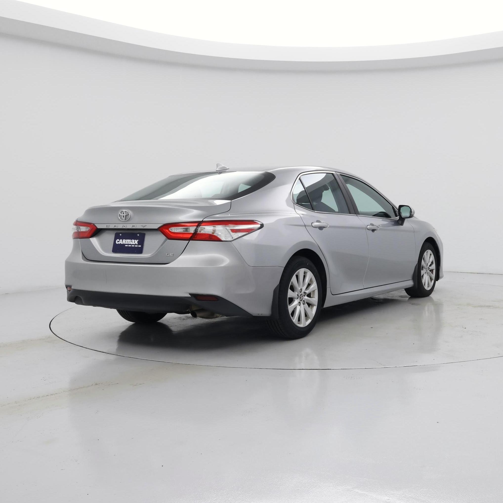 Thumbnail: 2020 Toyota Camry - 8