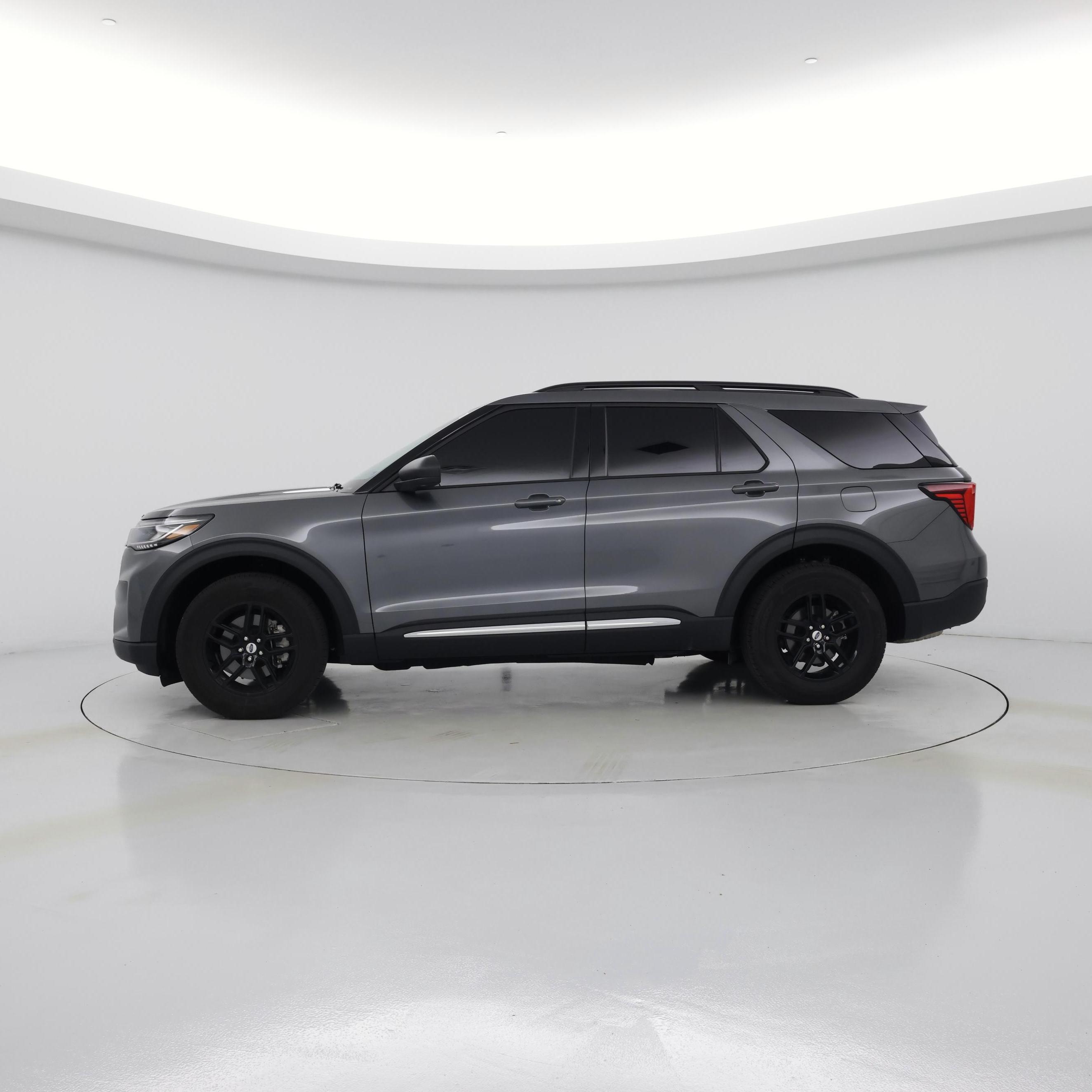 Thumbnail: 2025 Ford Explorer - 3