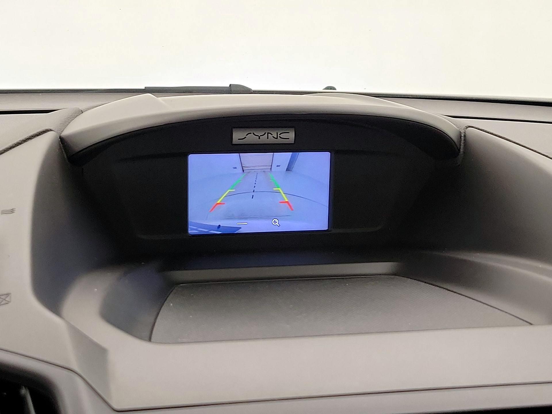 Thumbnail: 2017 Ford C-Max - 14