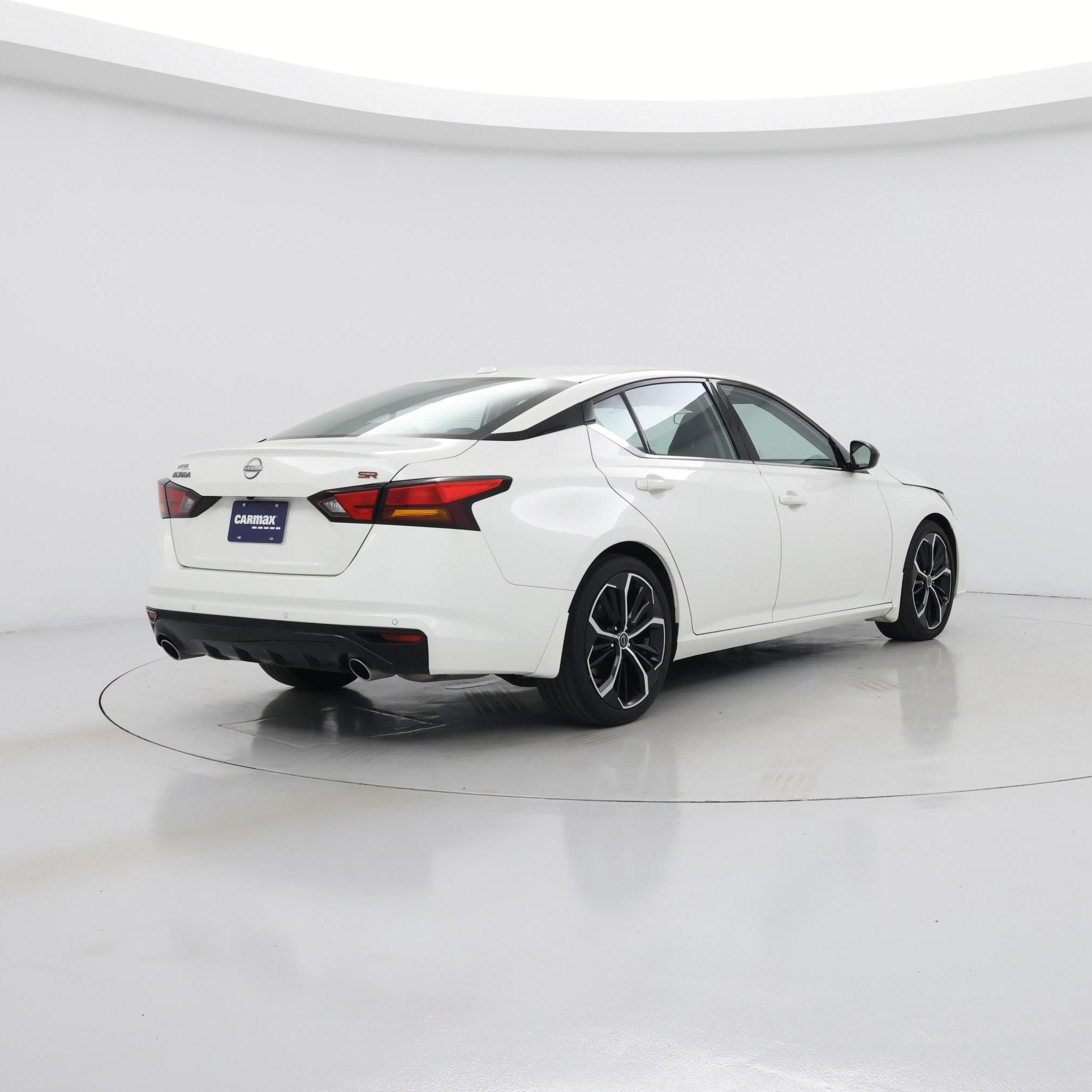 Thumbnail: 2024 Nissan Altima - 8