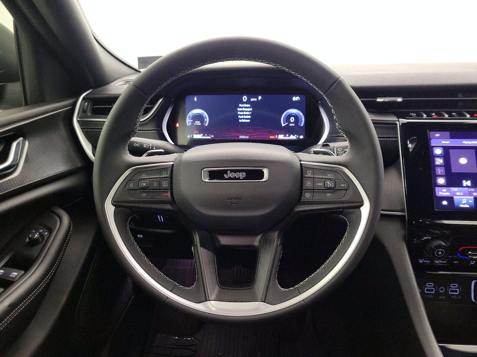 Thumbnail: 2025 Jeep Grand Cherokee - 10