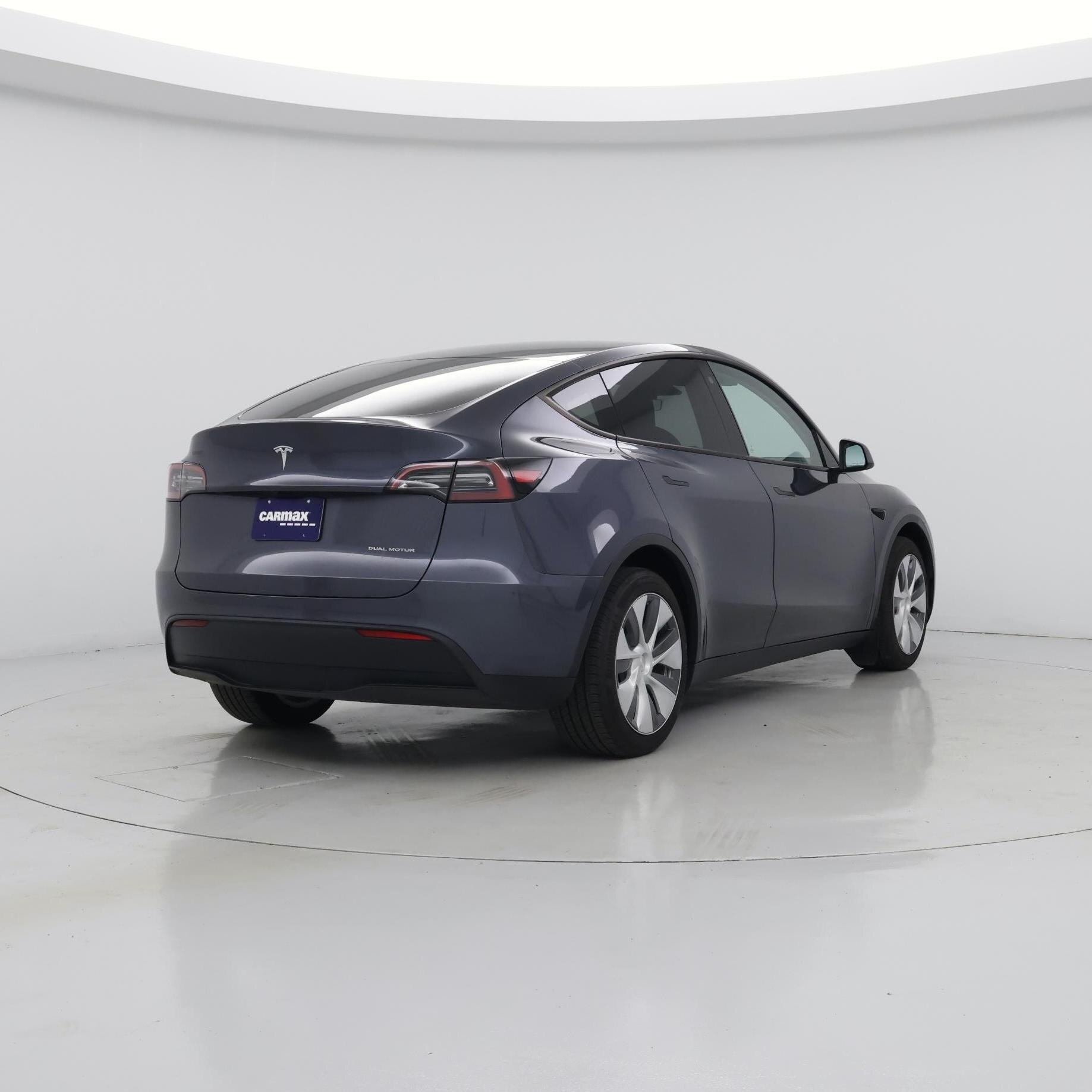 Thumbnail: 2023 Tesla Model Y - 8