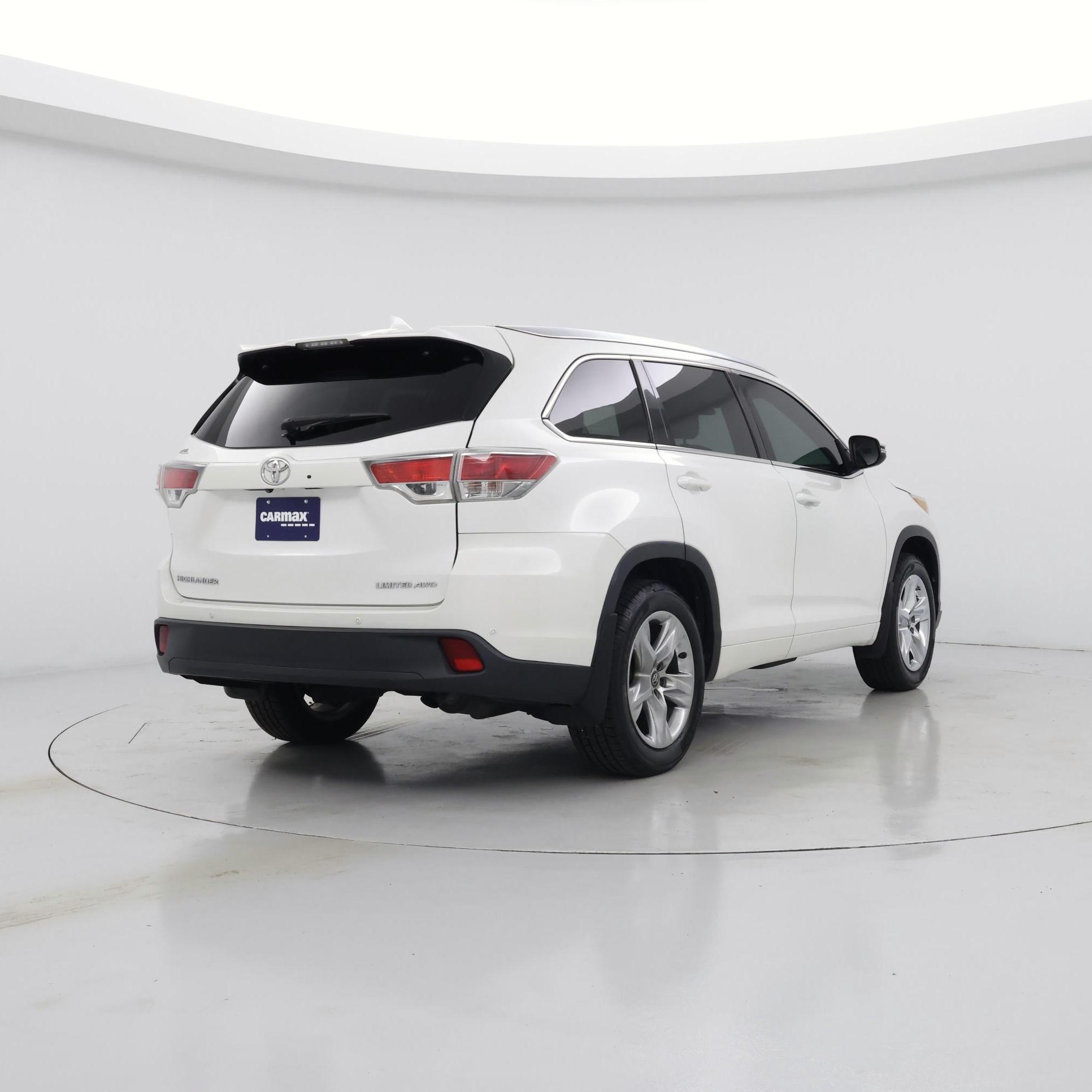 Thumbnail: 2016 Toyota Highlander - 8