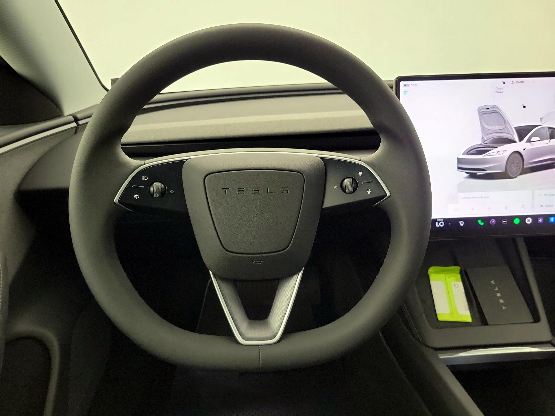 Thumbnail: 2025 Tesla Model 3 - 10