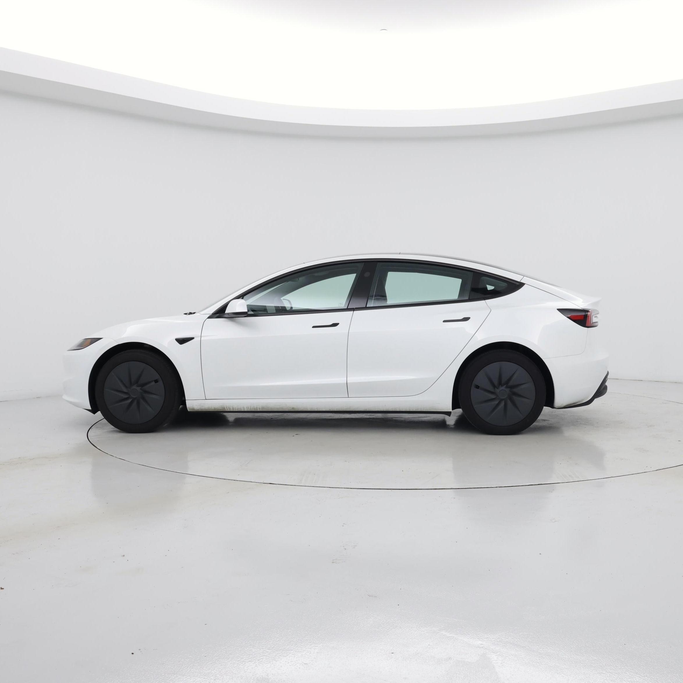 Thumbnail: 2025 Tesla Model 3 - 3