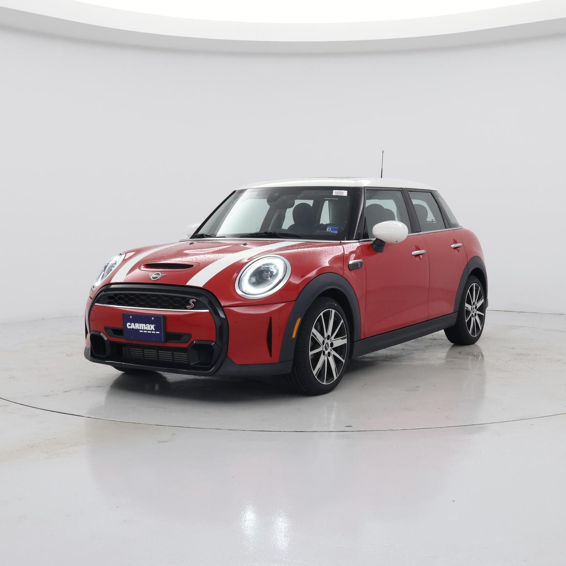 Thumbnail: 2022 MINI Cooper Hardtop - 4