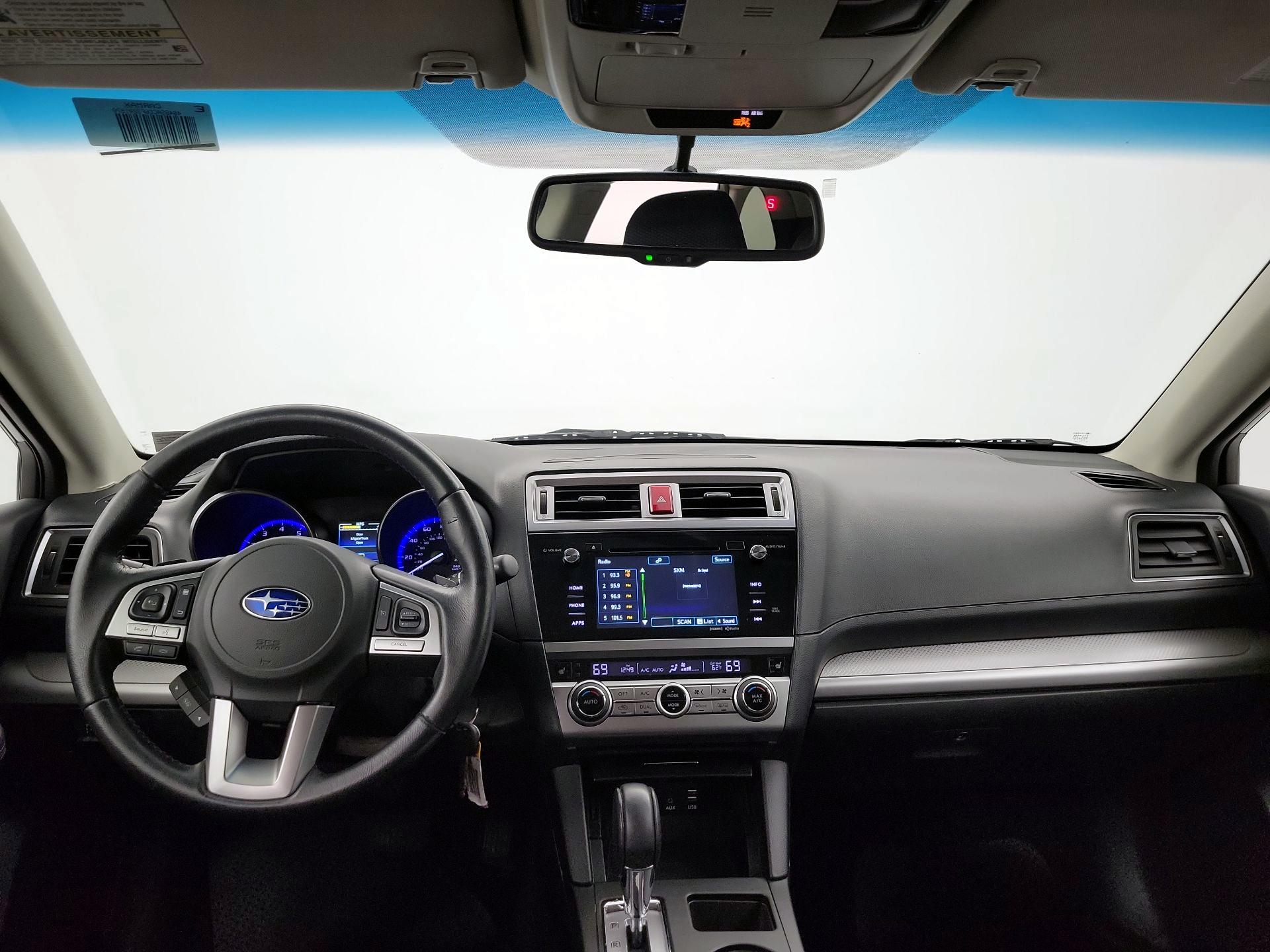 Thumbnail: 2015 Subaru Outback - 9