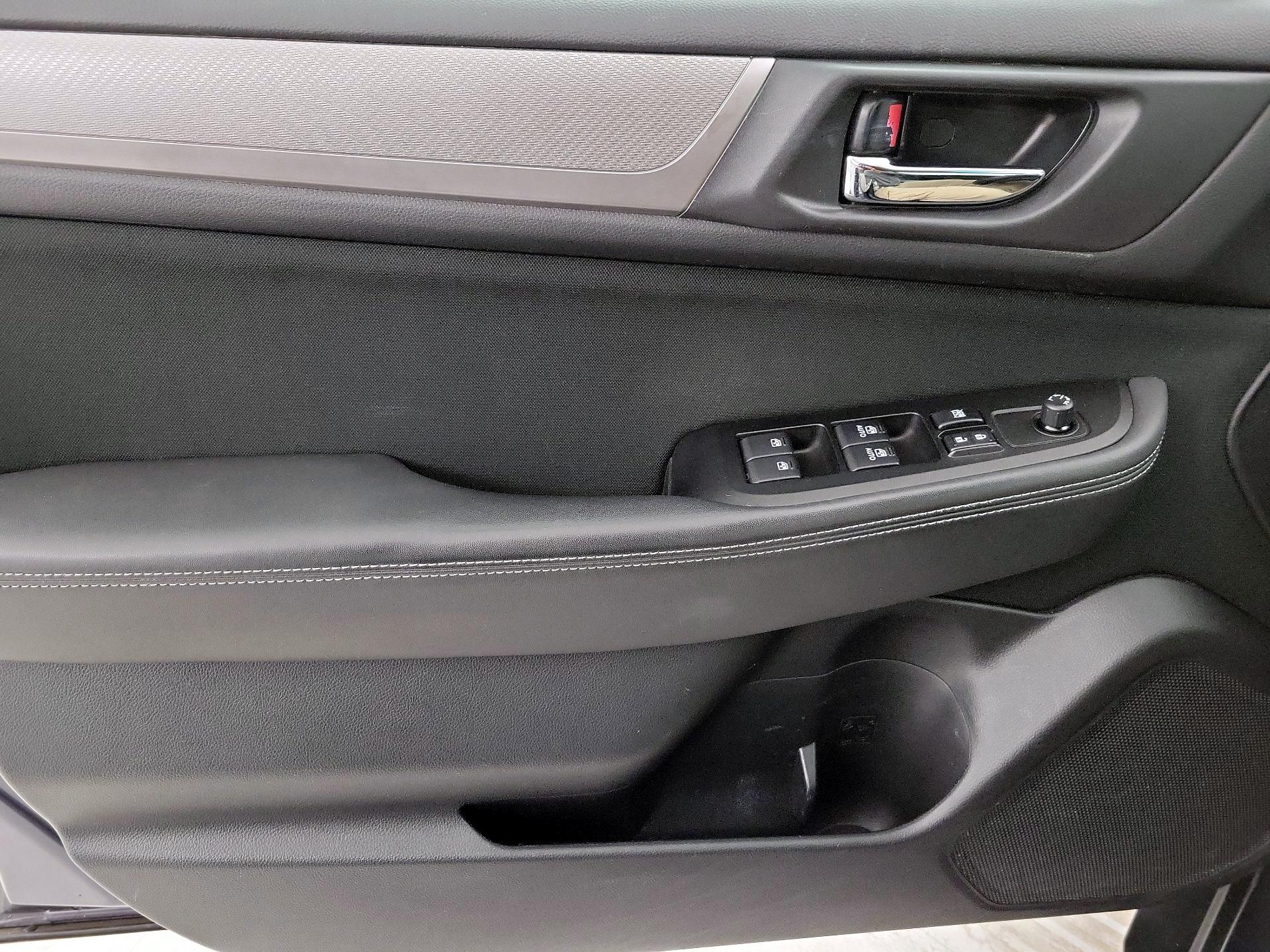 Thumbnail: 2015 Subaru Outback - 12