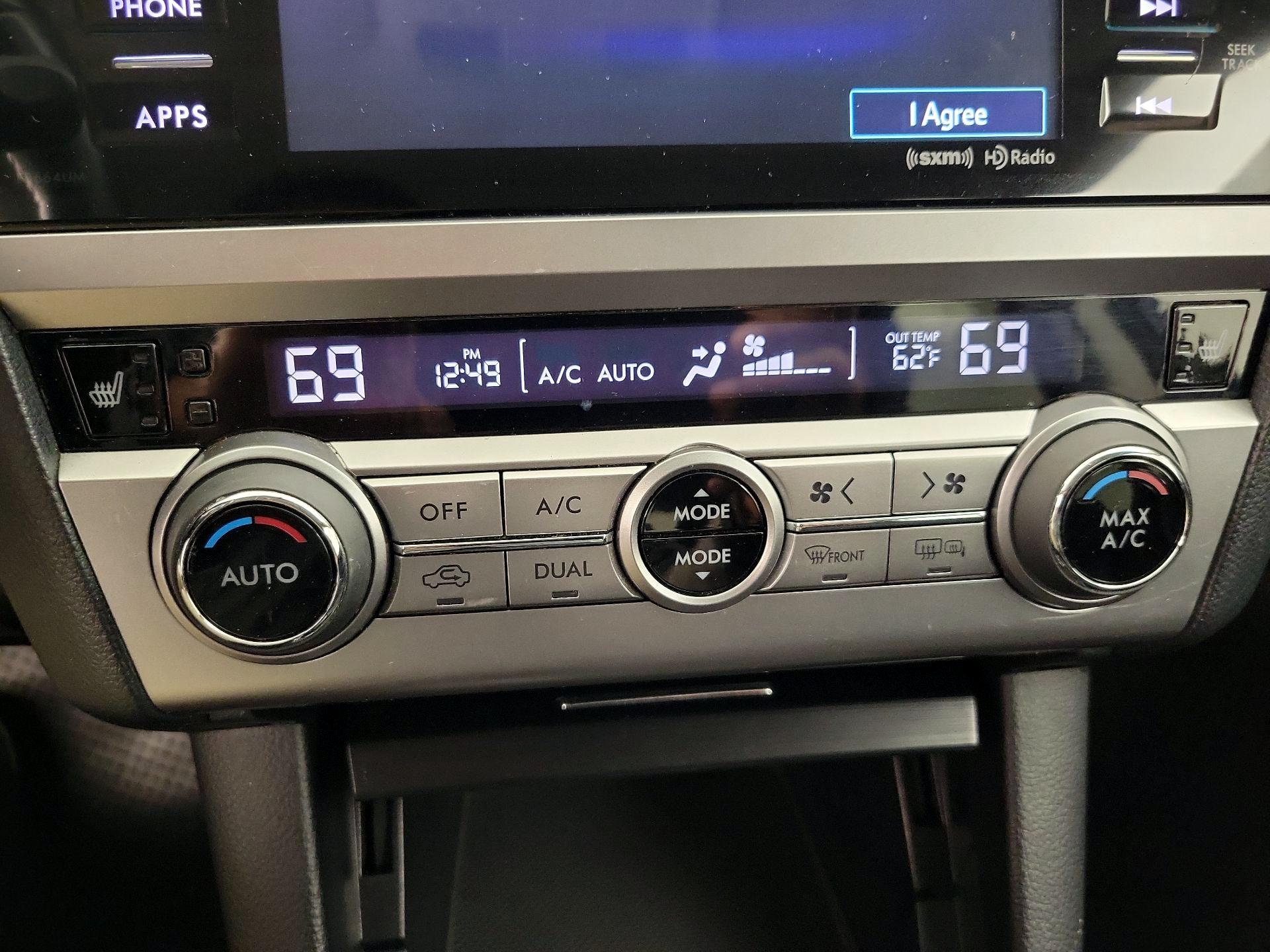 Thumbnail: 2015 Subaru Outback - 16