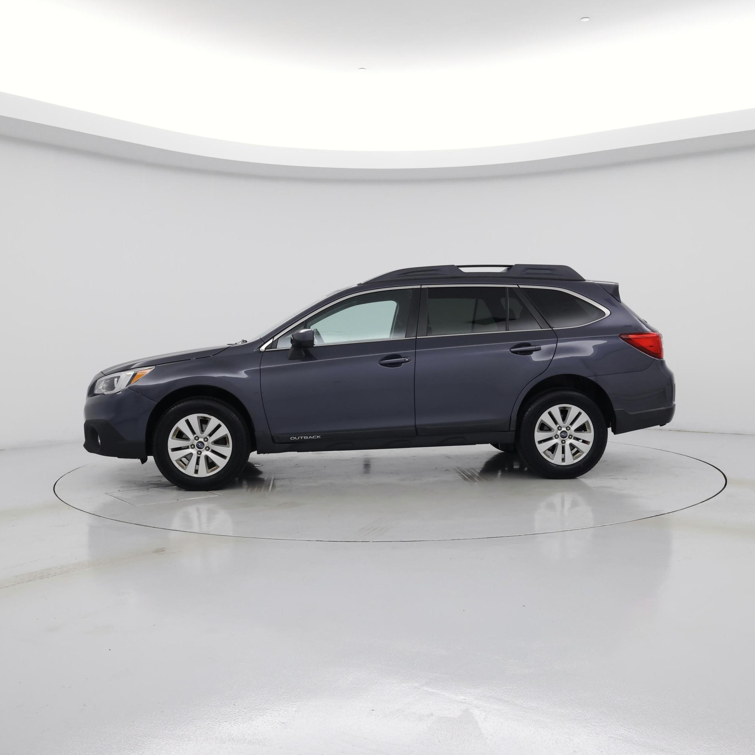 Thumbnail: 2015 Subaru Outback - 3
