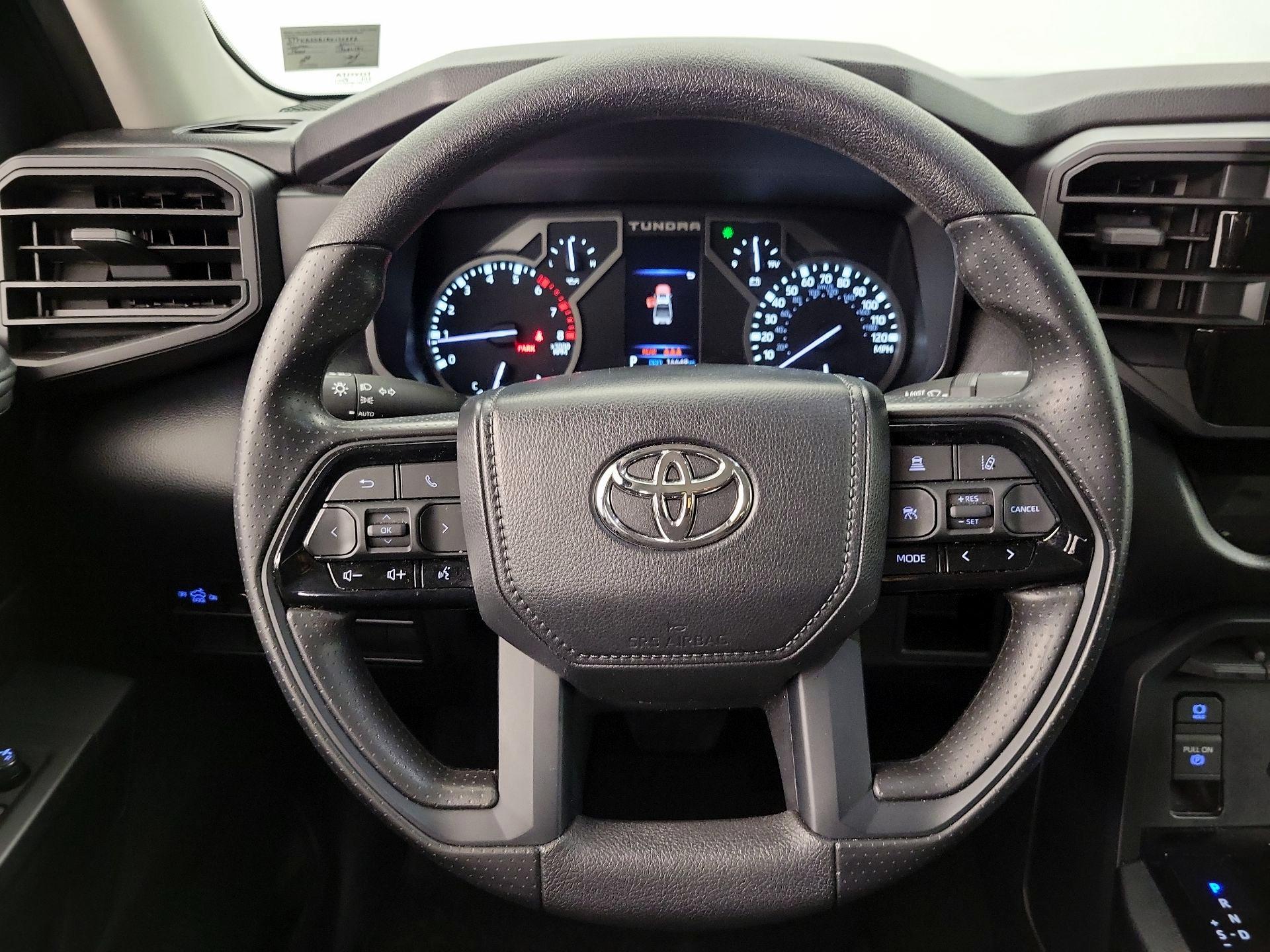 Thumbnail: 2024 Toyota Tundra - 10