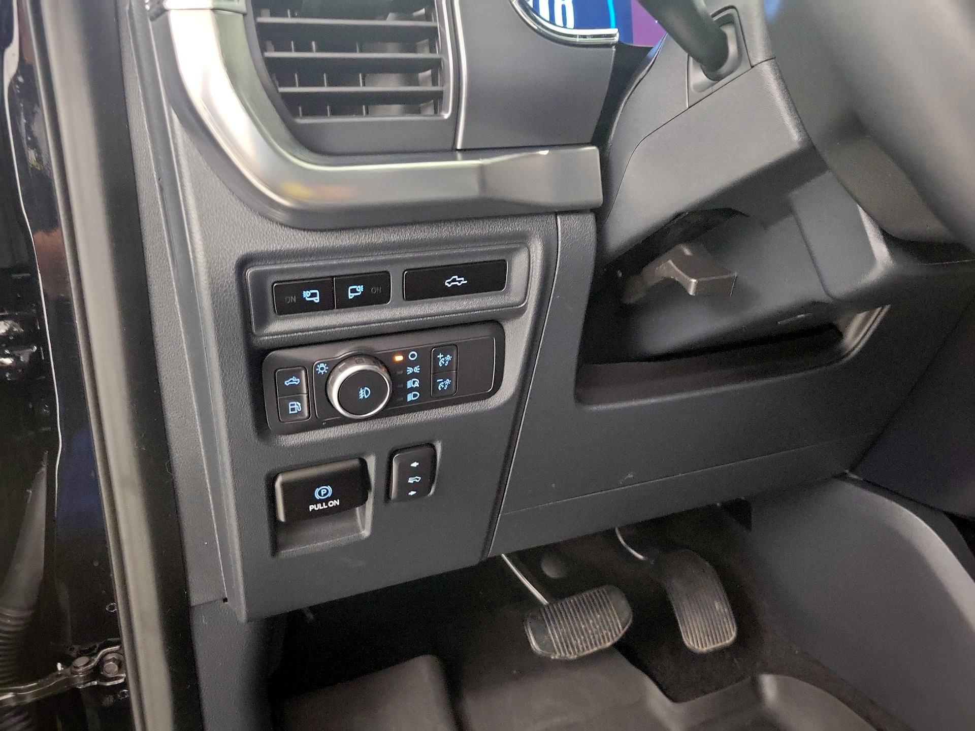 Thumbnail: 2023 Ford F-150 - 13