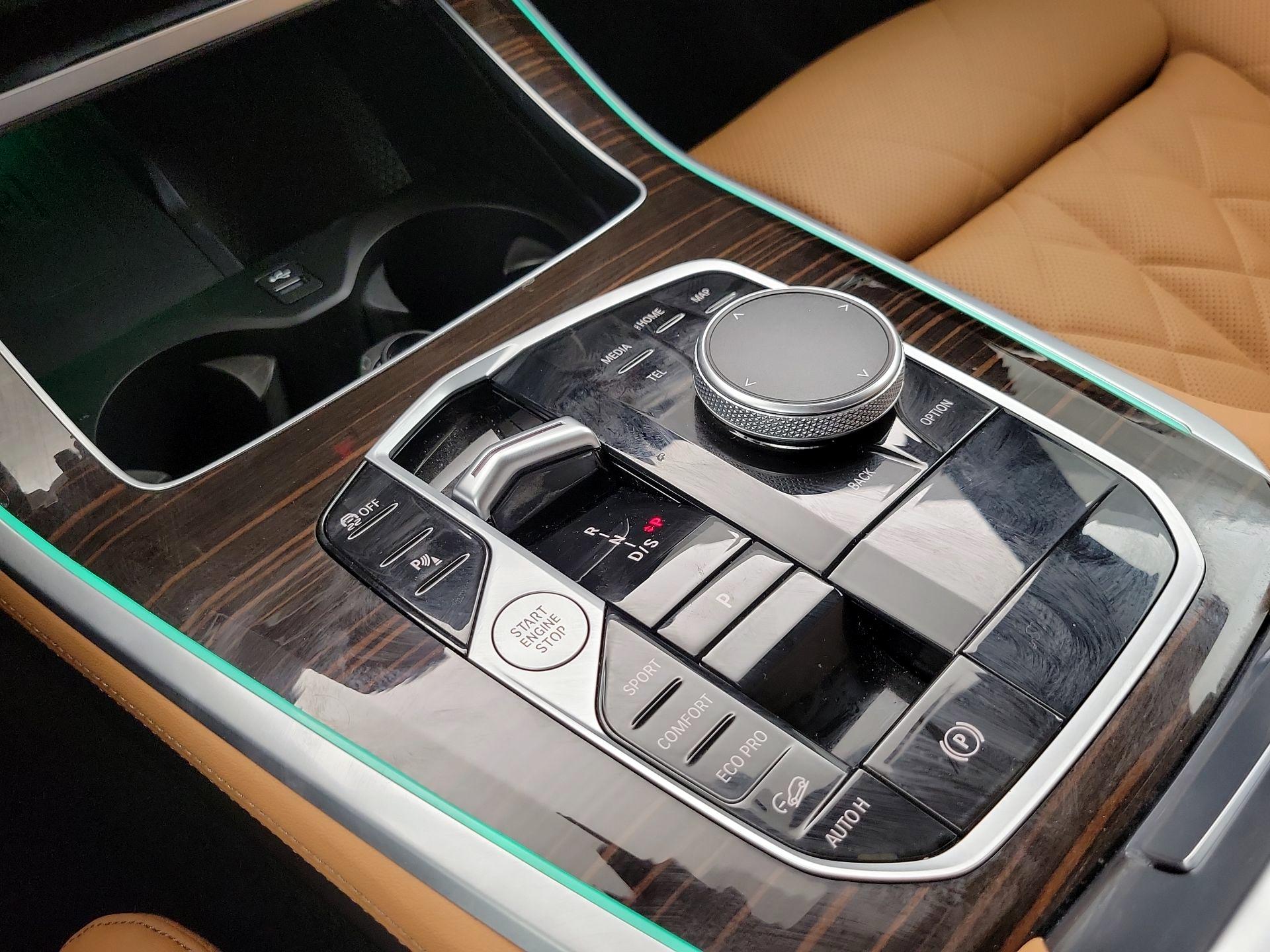 Thumbnail: 2026 BMW X5 - 18