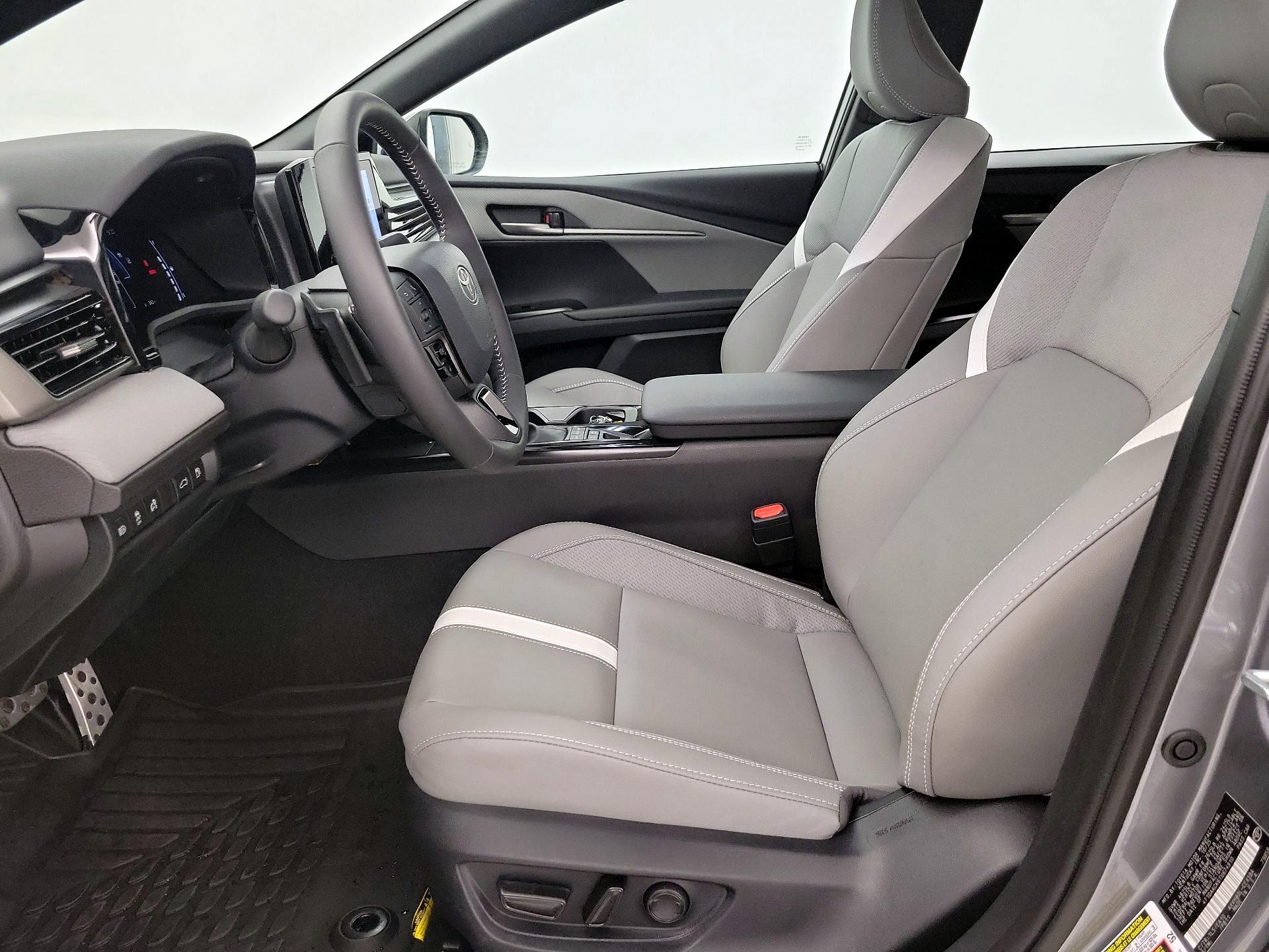 Thumbnail: 2026 Toyota Camry - 11