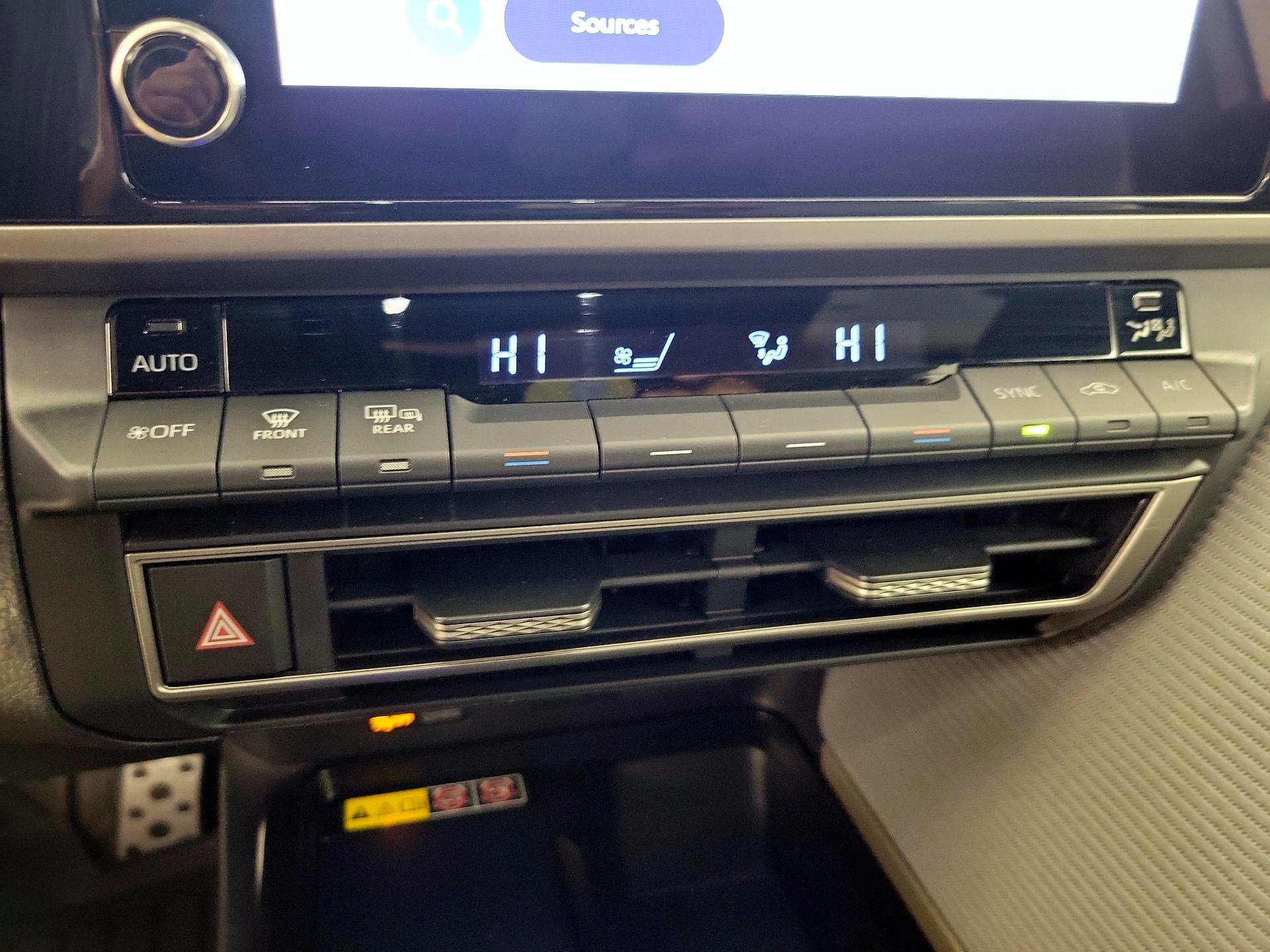 Thumbnail: 2026 Toyota Camry - 17