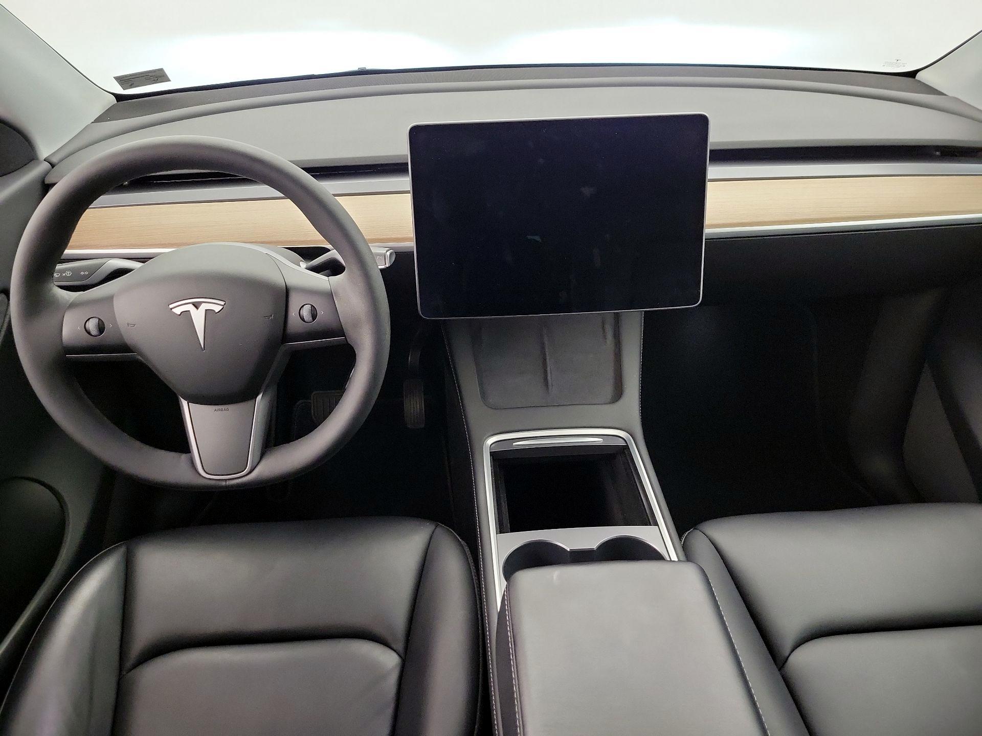 Thumbnail: 2021 Tesla Model Y - 9