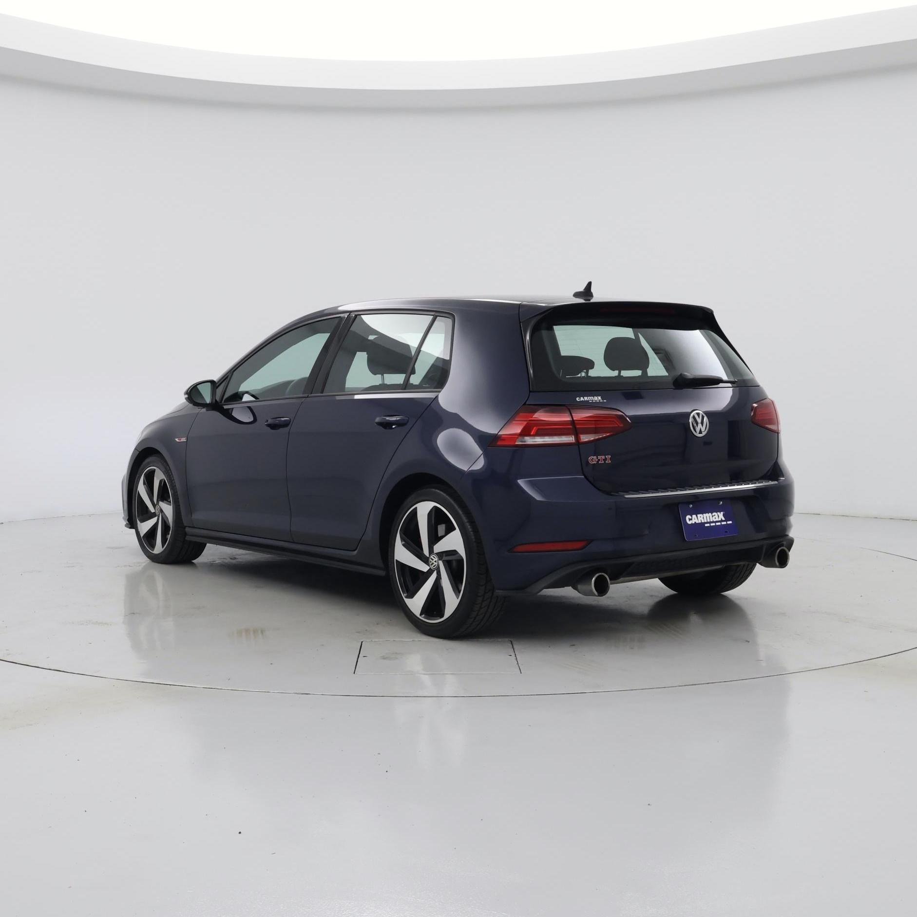 Thumbnail: 2019 Volkswagen Golf - 2