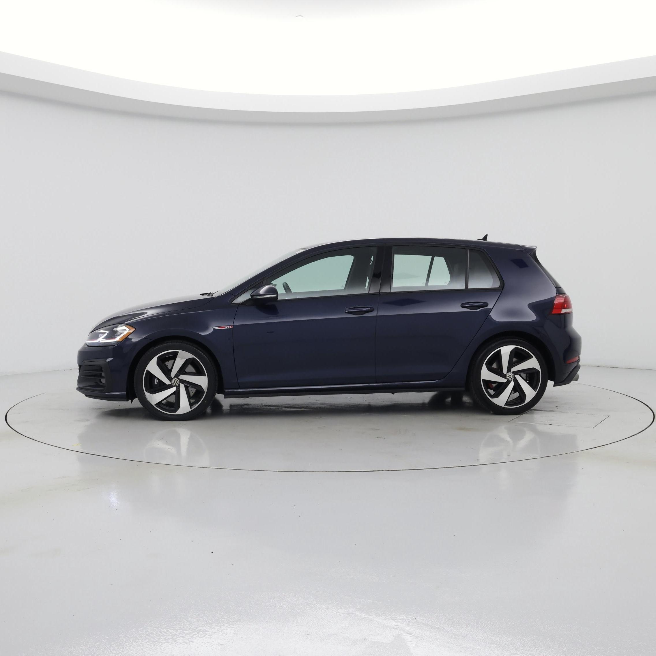 Thumbnail: 2019 Volkswagen Golf - 3