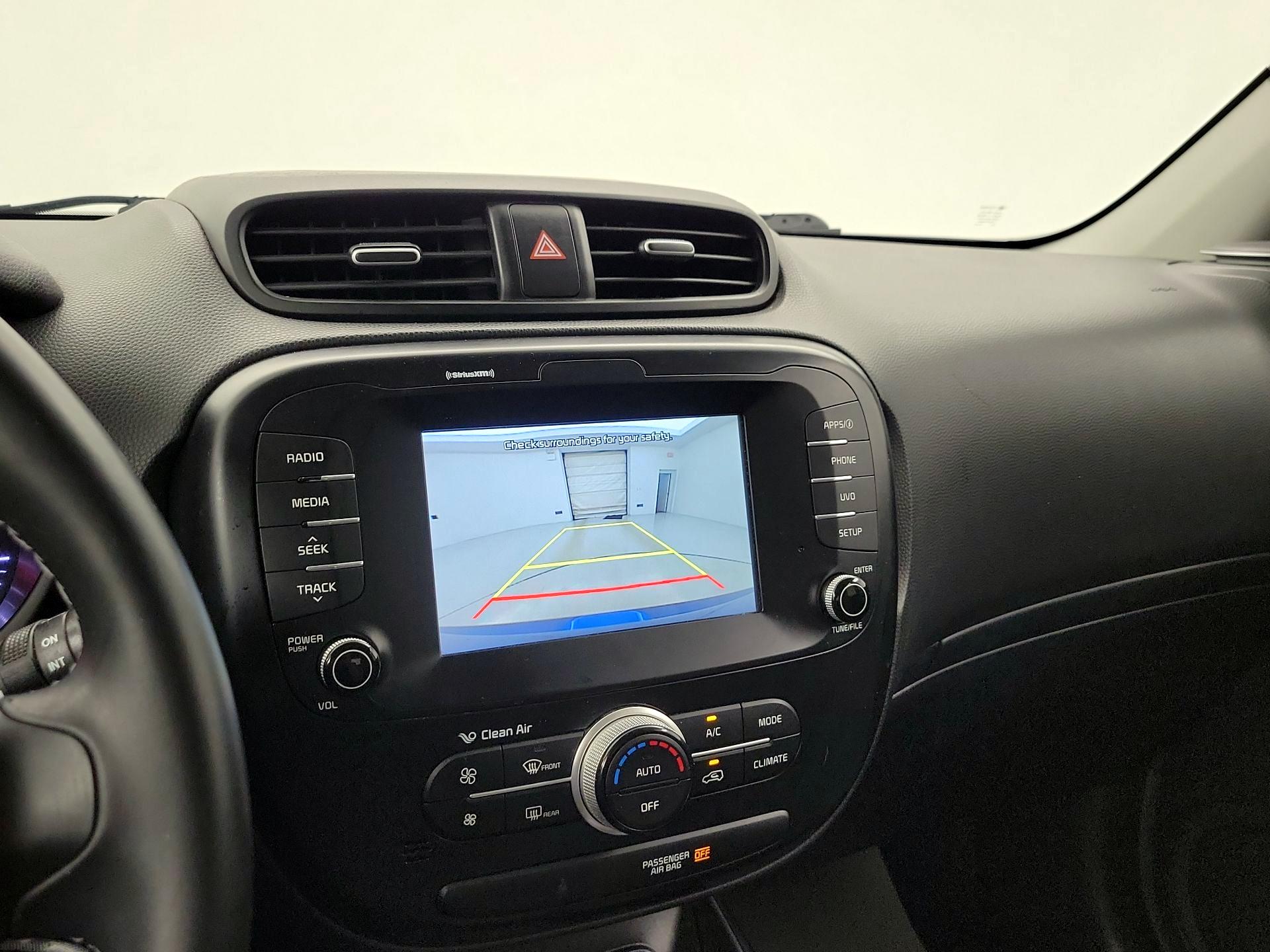 Thumbnail: 2018 Kia Soul - 14