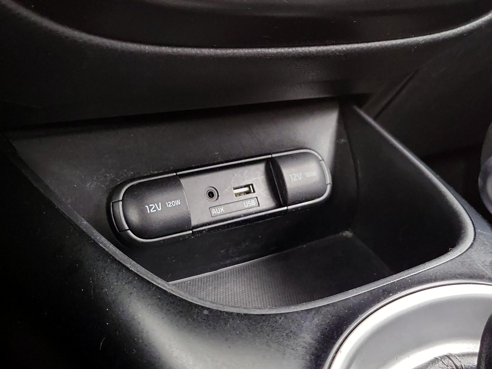 Thumbnail: 2018 Kia Soul - 18